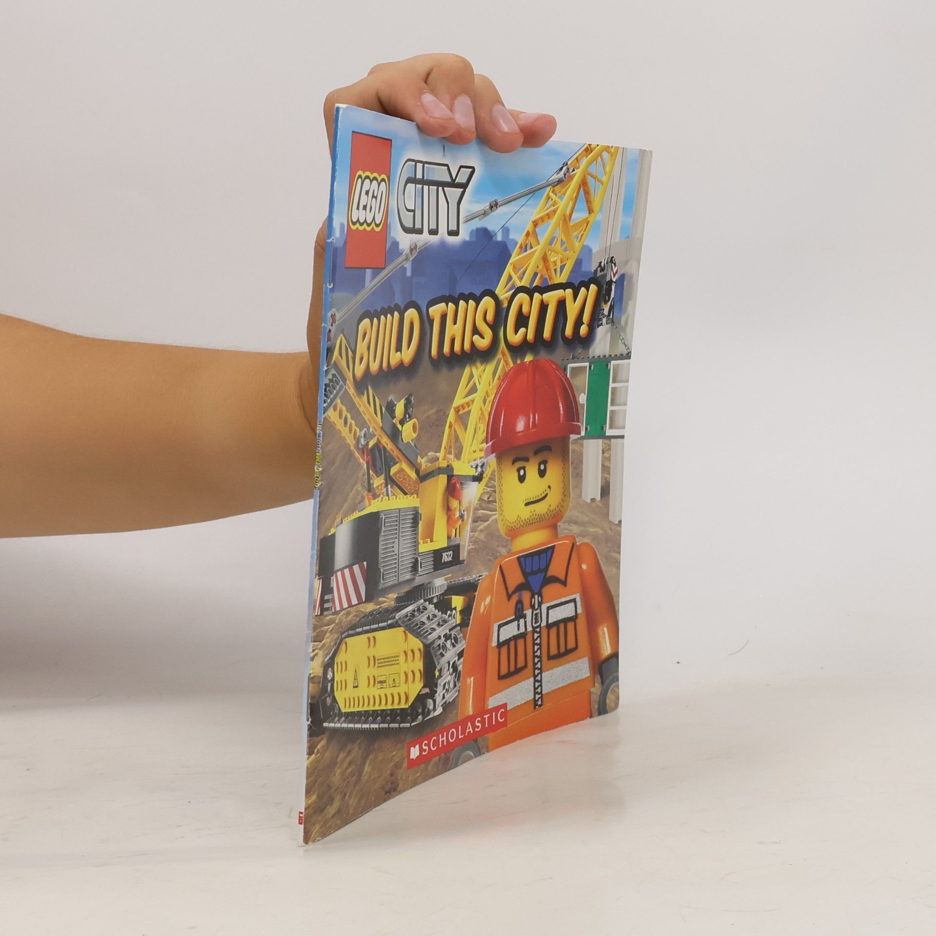 Scholastic Inc. LEGO City: Build This City!