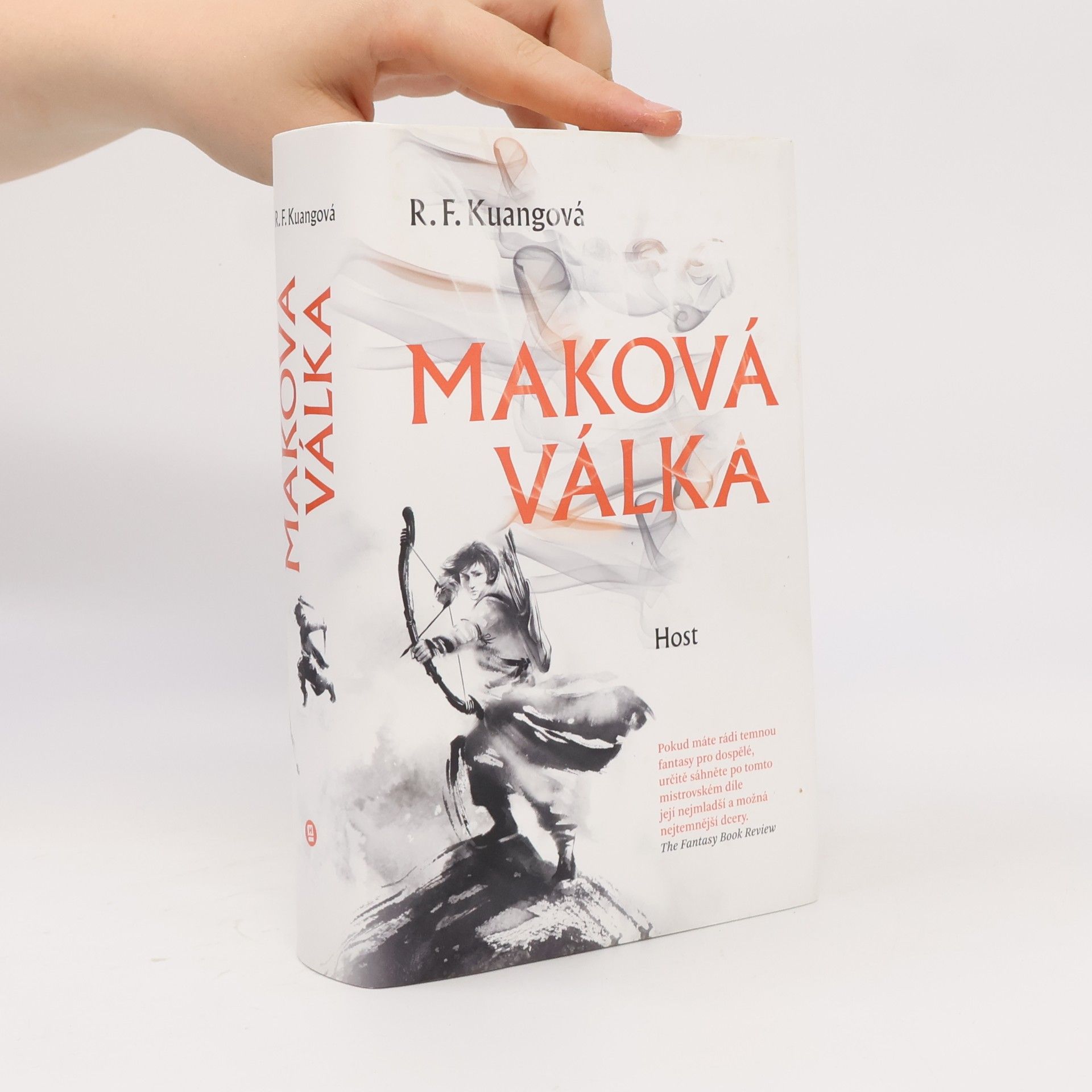 Rebecca Kuang Maková válka