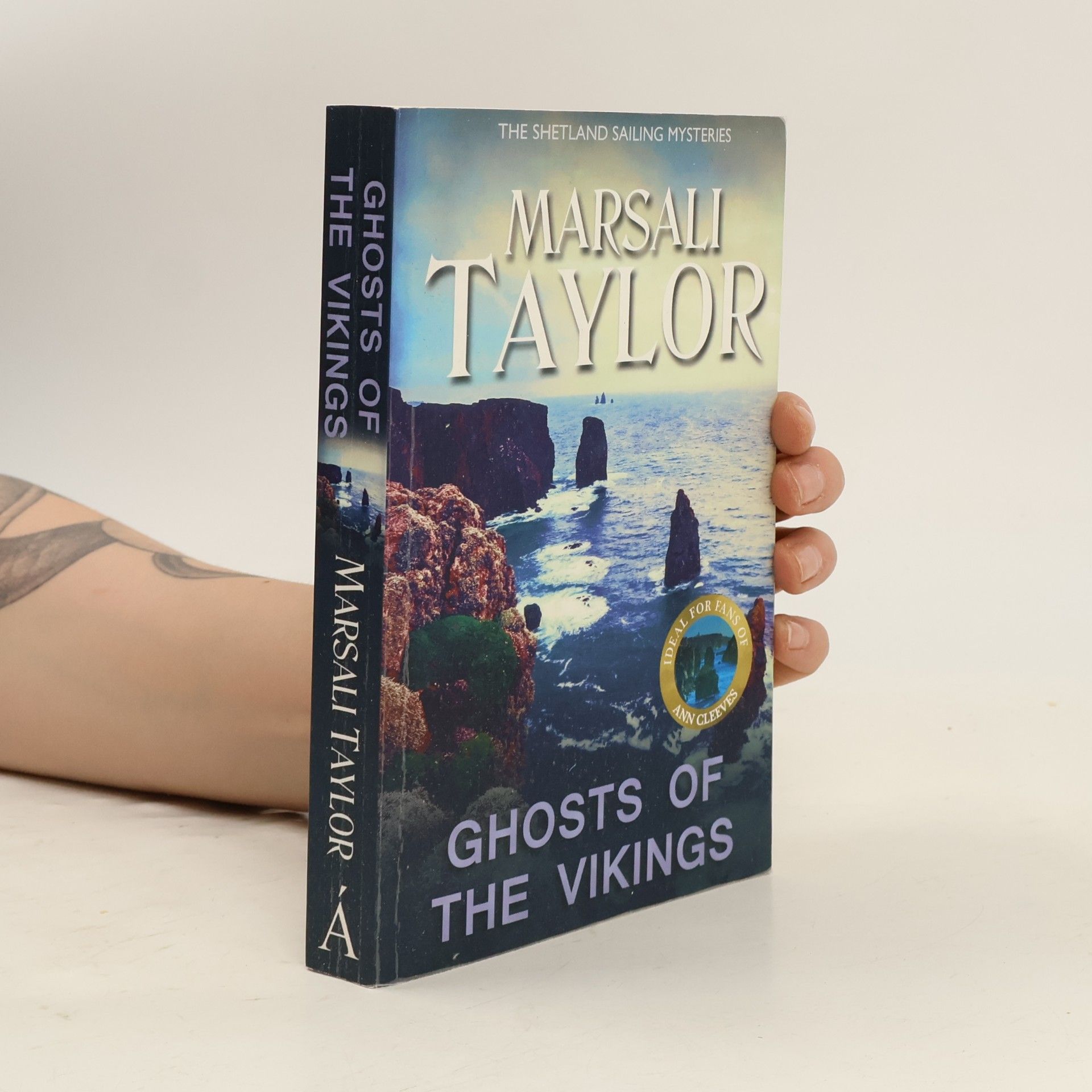 Marsali Taylor The Shetland Sailing Mysteries: Ghosts of the Vikings