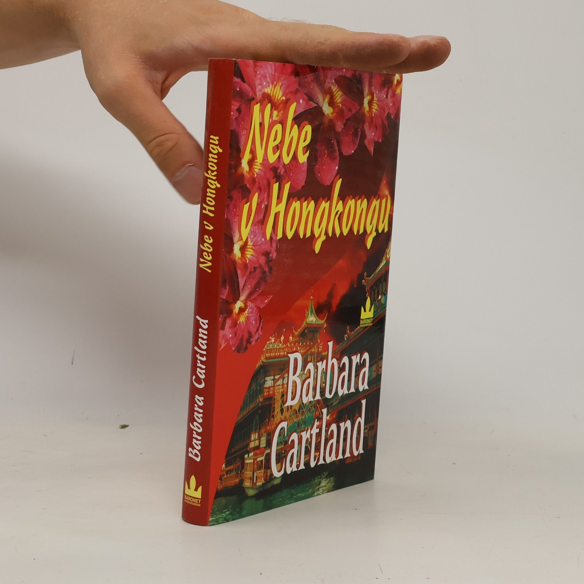 Barbara Cartland Nebe v Hongkongu