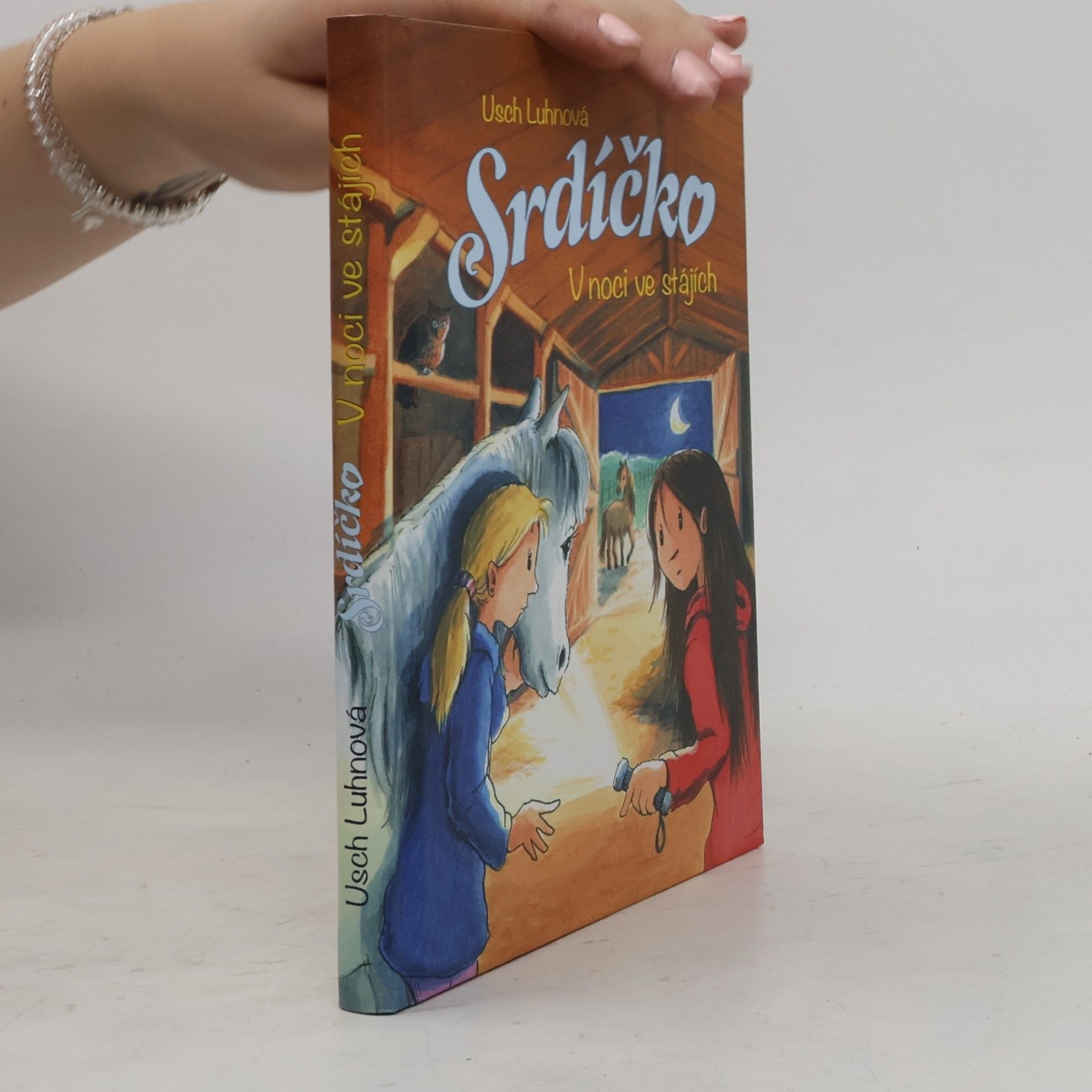 Usch Luhn Srdíčko - V noci ve stájích