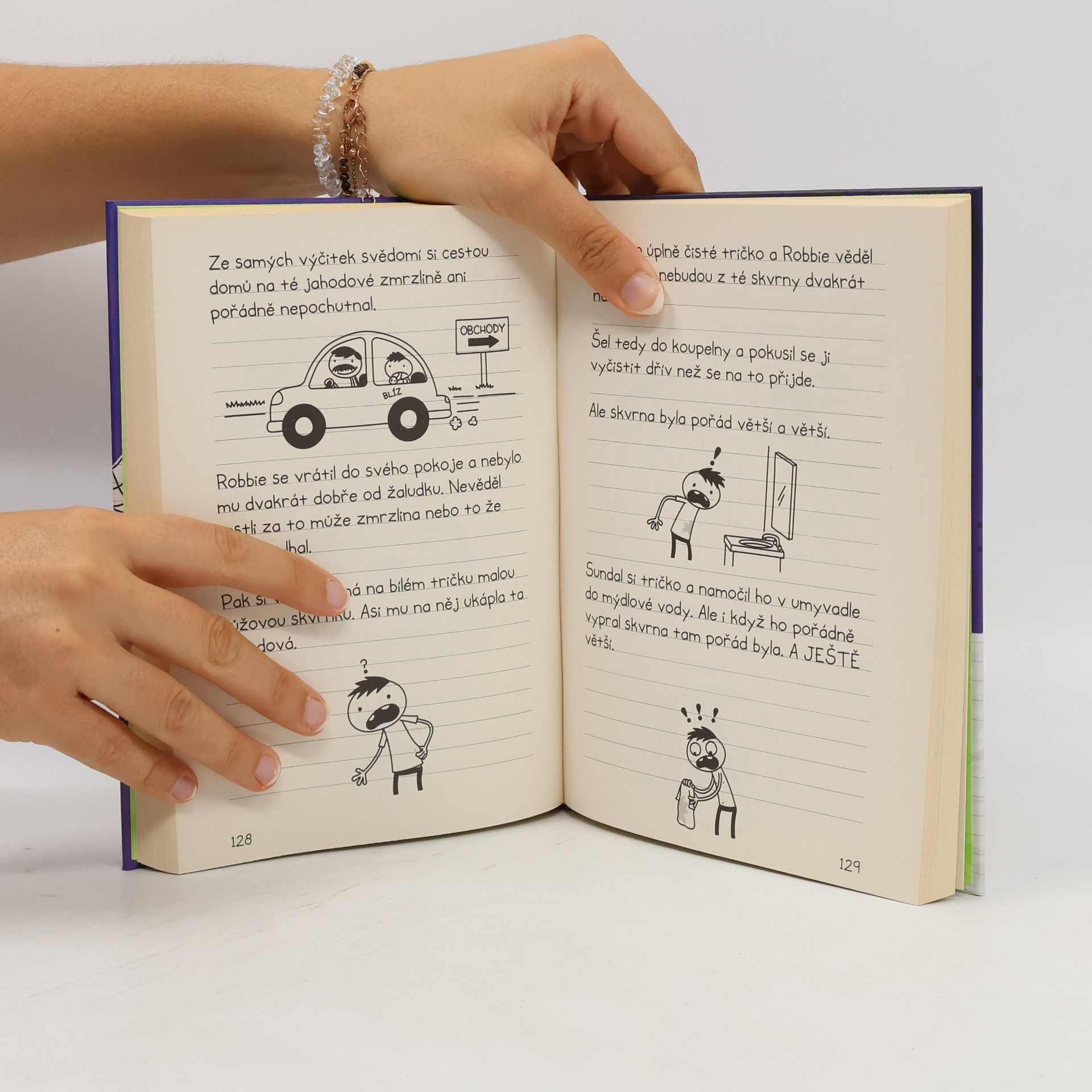Jeff Kinney Strašidelné historky báječného kamaráda Rowleyho Jeffersona