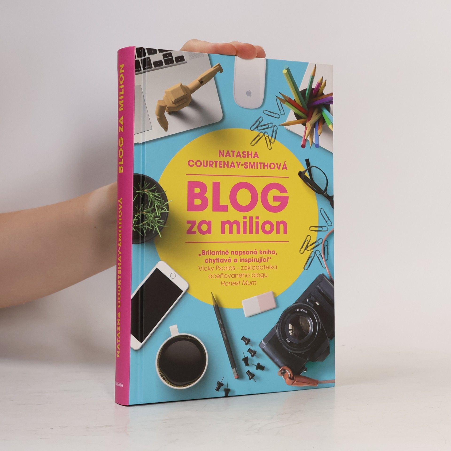 Natasha Courtenay-Smith Blog za milion
