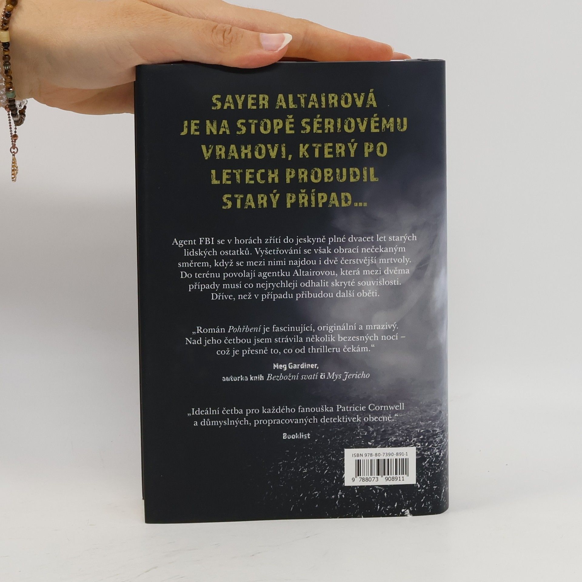 Ellison Cooper Pohřbení