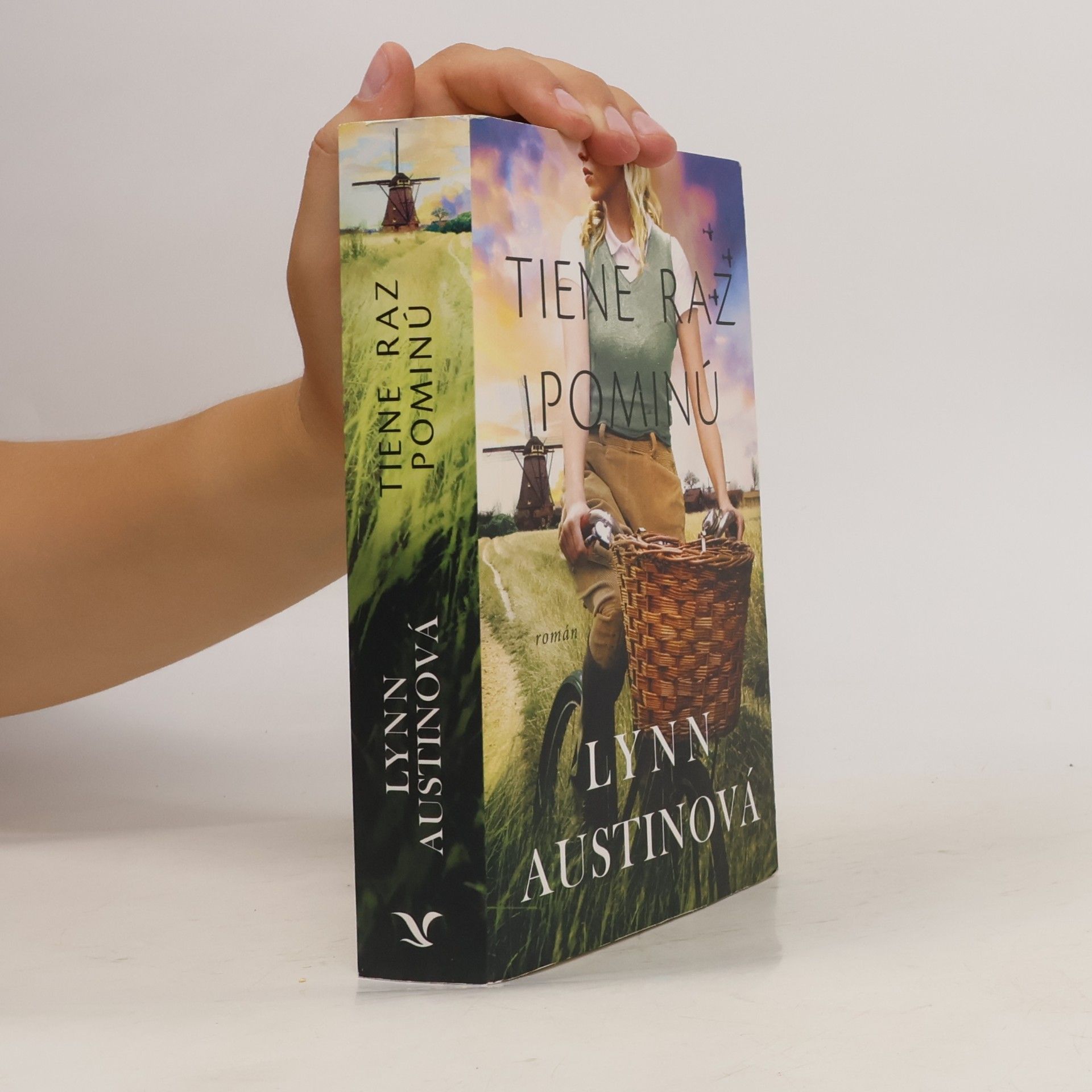 Lynn Austin Tiene raz pominú
