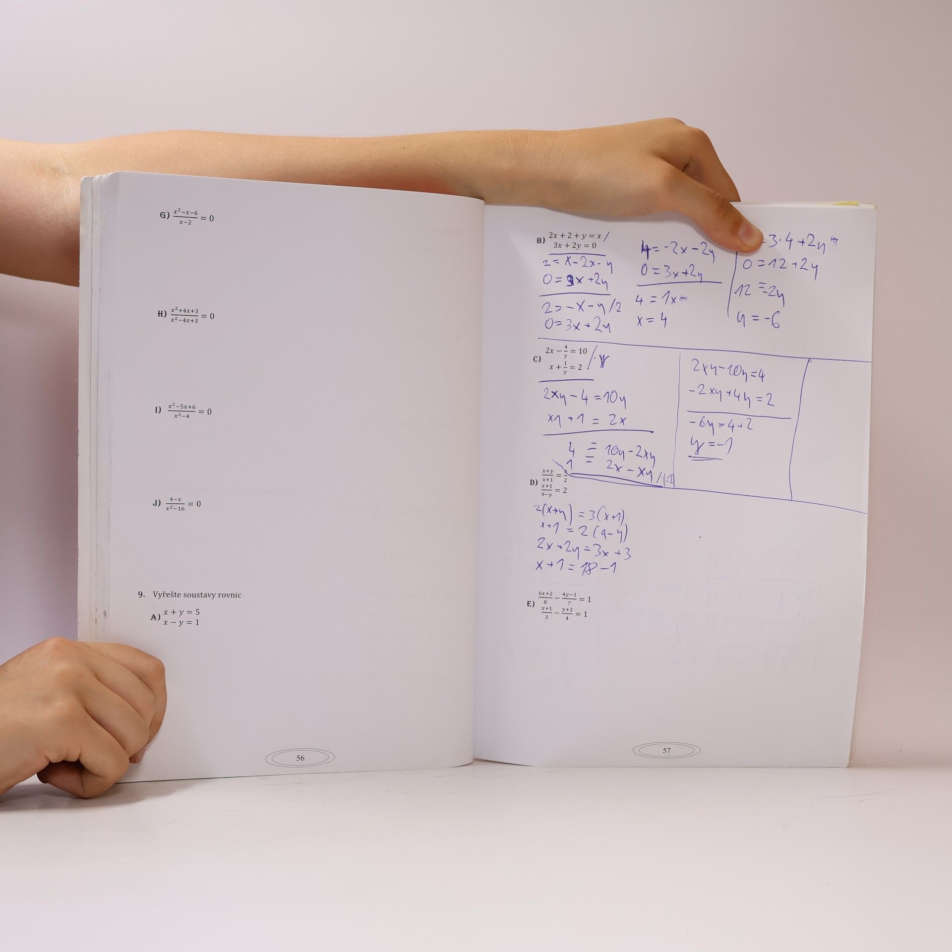 Daniela Hantová Helusová Matematika. Pracovní sešit pro studenty středních škol. Opakování ke státní maturitě