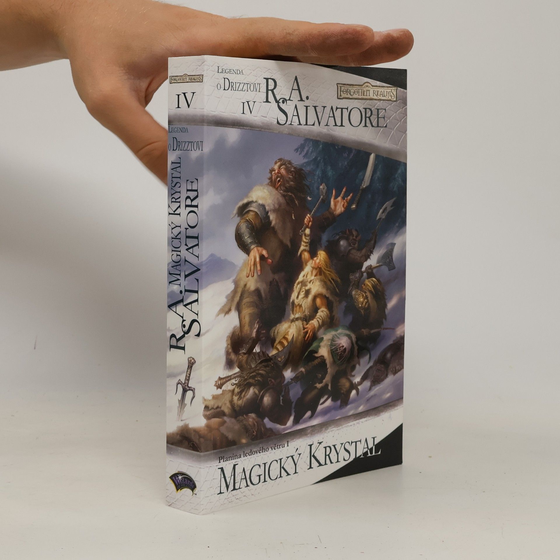 R. A. Salvatore Planina ledového větru I. Magický krystal