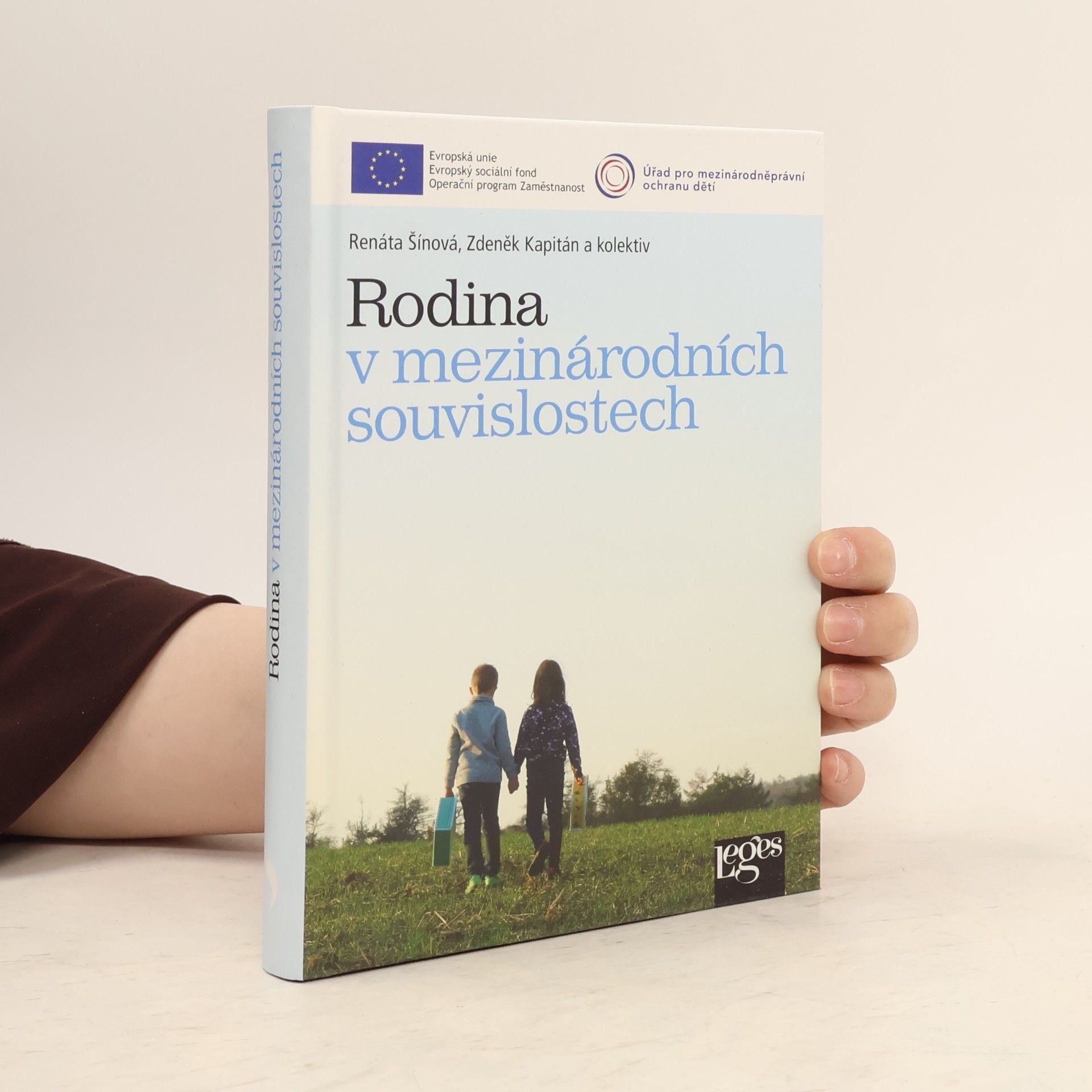 Zdeněk Kapitán Rodina v mezinárodních souvislostech