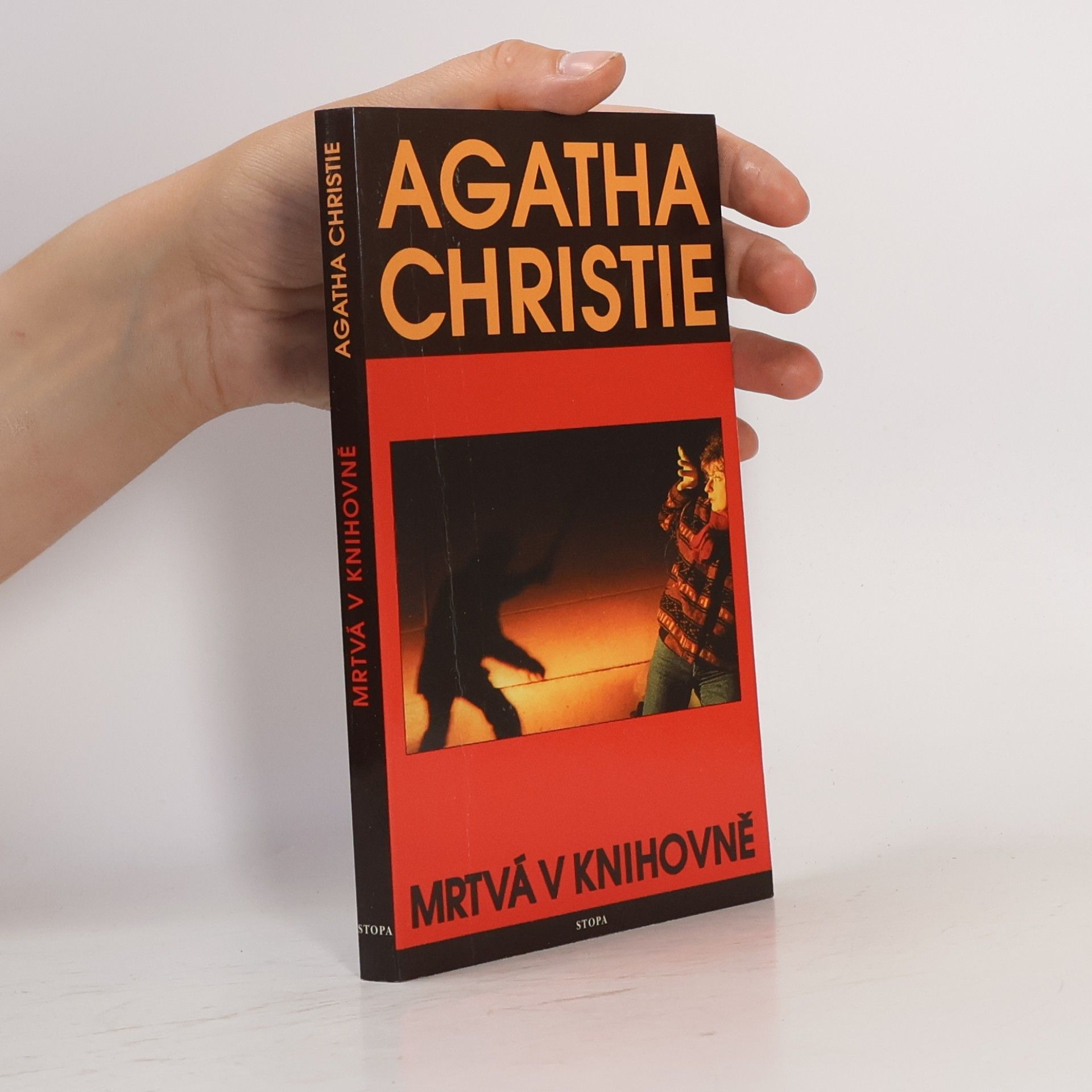 Agatha Christie Mrtvá v knihovně