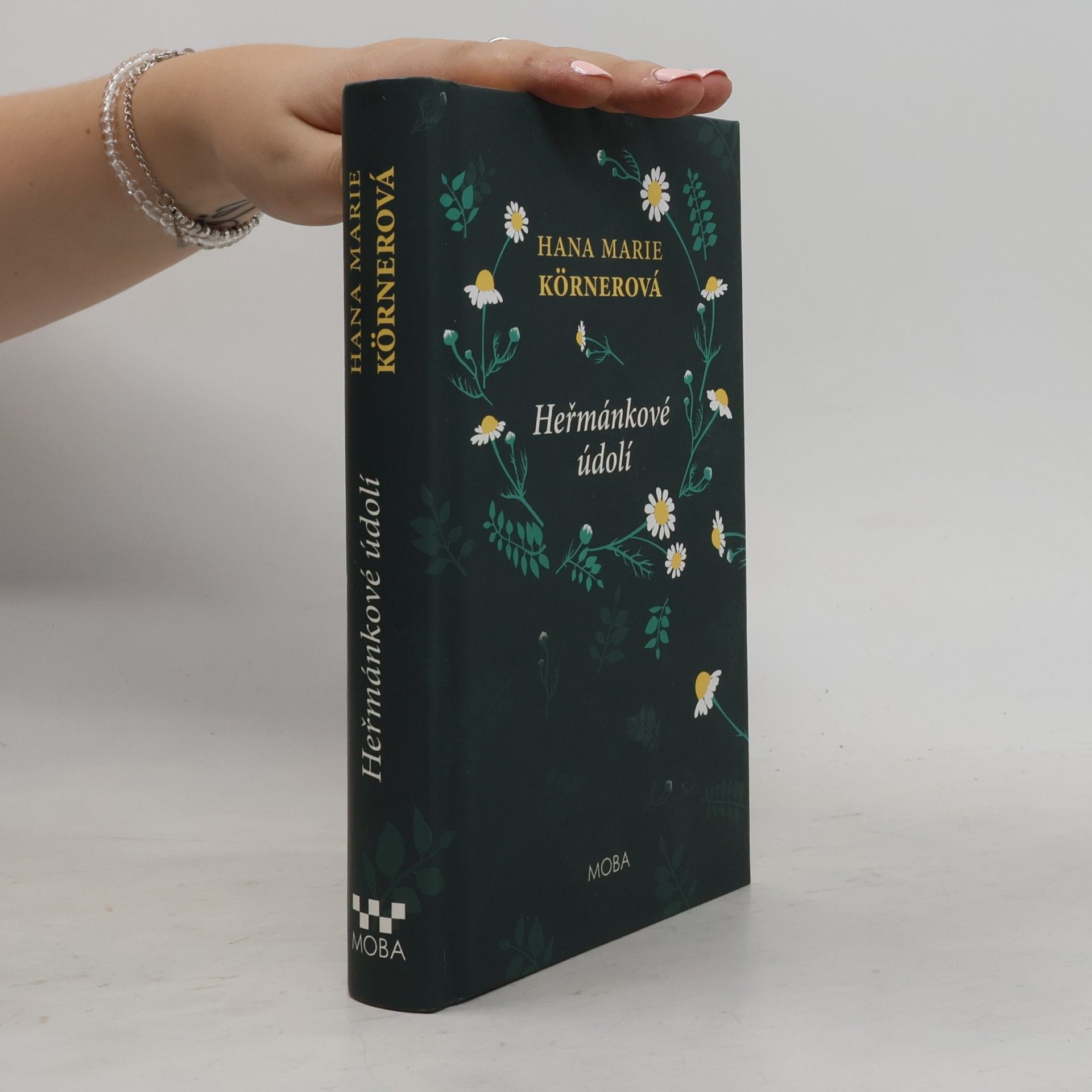 Hana Marie Körnerová Heřmánkové údolí