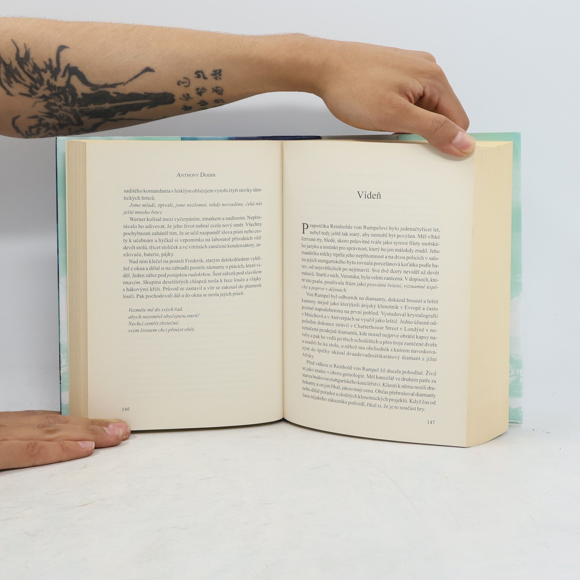 Anthony Doerr Jsou světla, která nevidíme