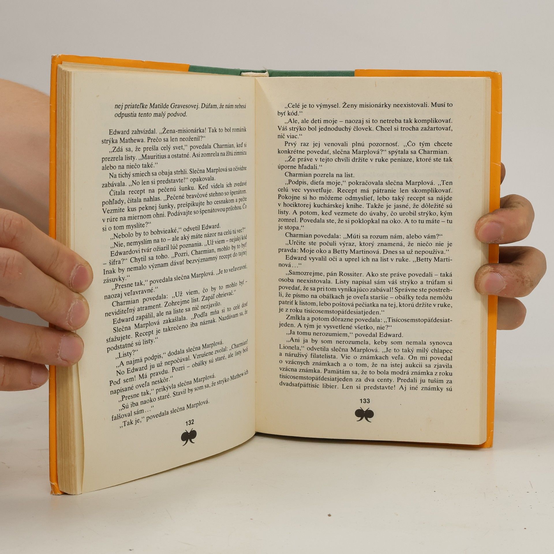 Agatha Christie Sedemnásť orieškov na rozlúsknutie
