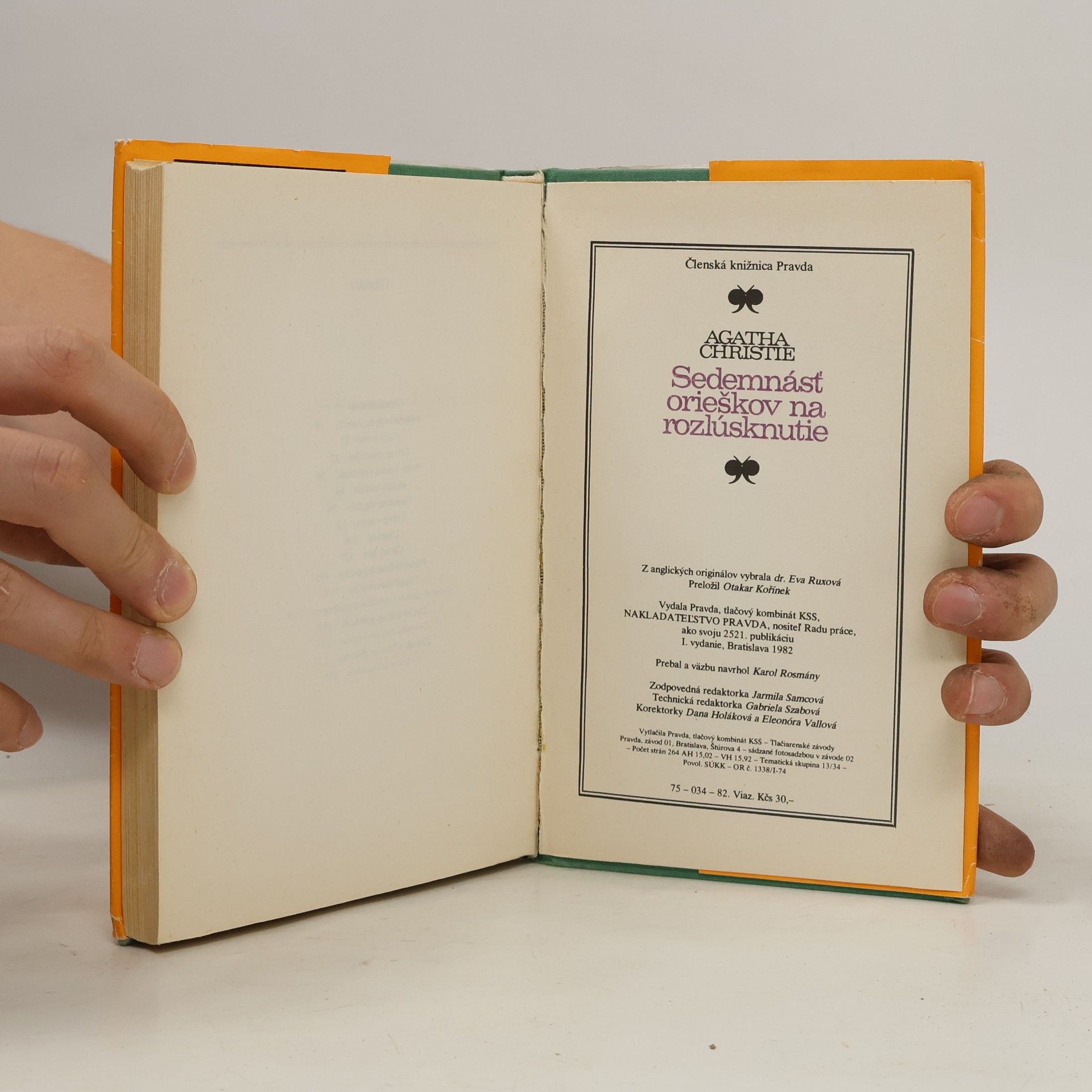 Agatha Christie Sedemnásť orieškov na rozlúsknutie