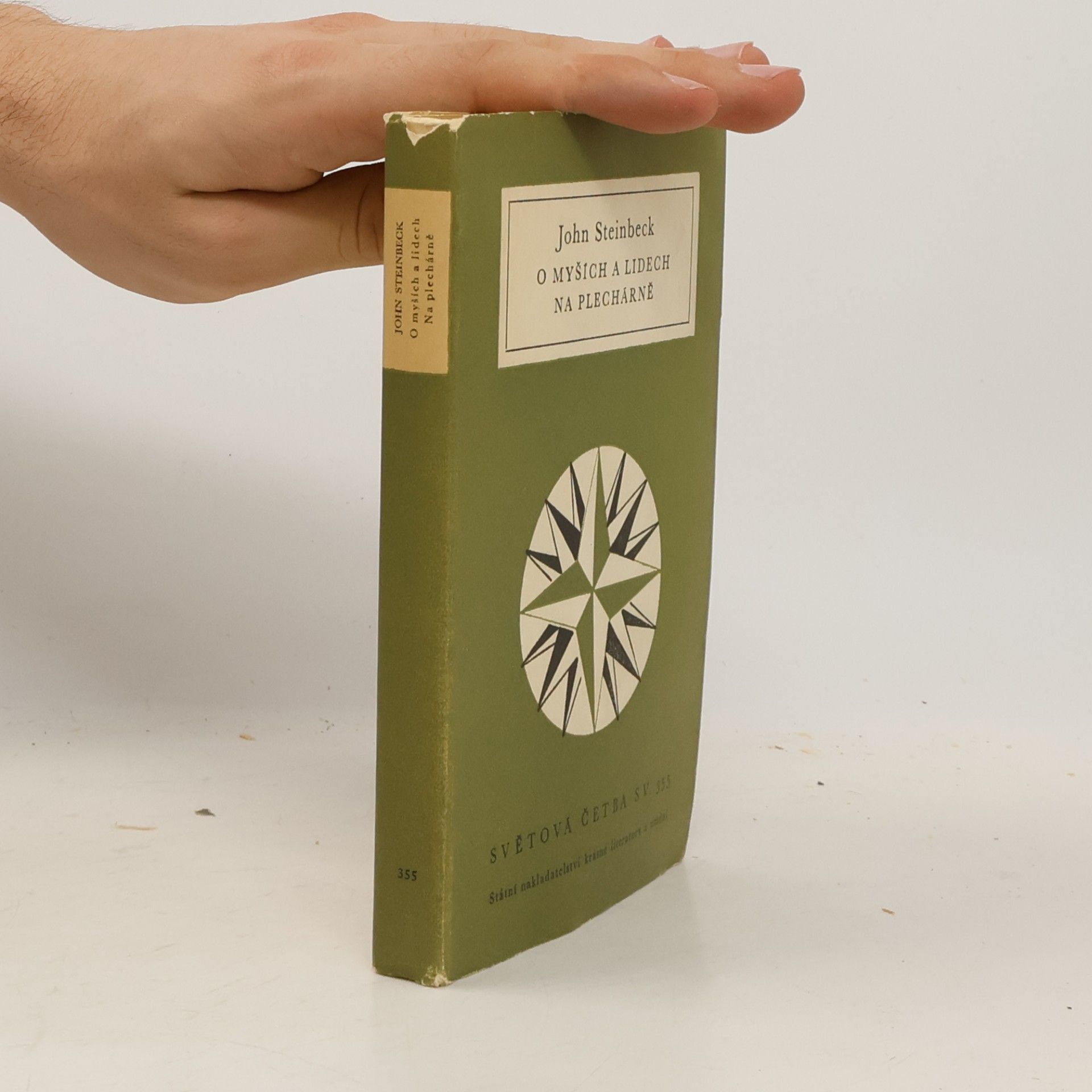John Steinbeck O myších a lidech. Na plechárně