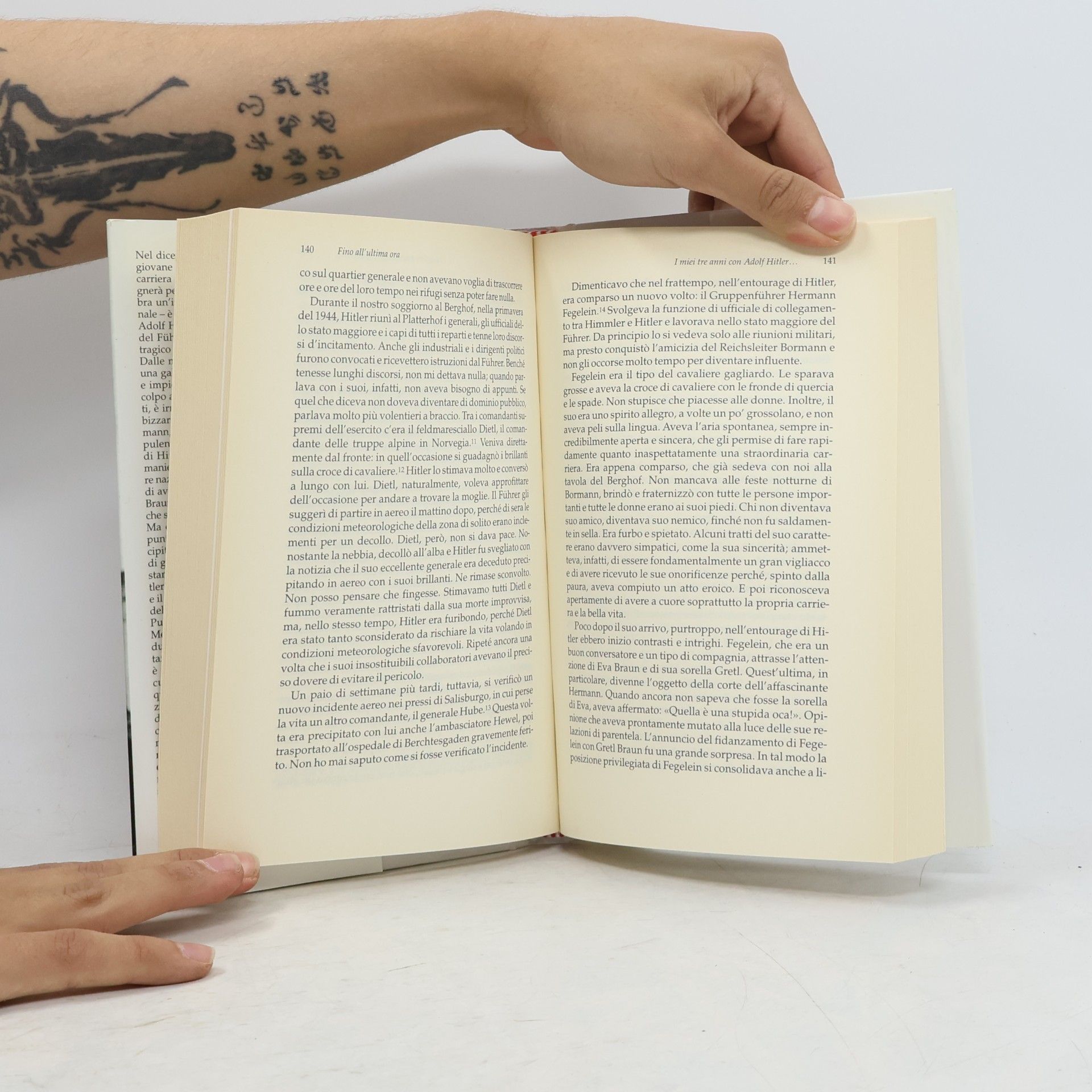 Traudl Junge Le Scie: Fino all'ultima ora. Le memorie della segretaria di Hitler 1942-1945