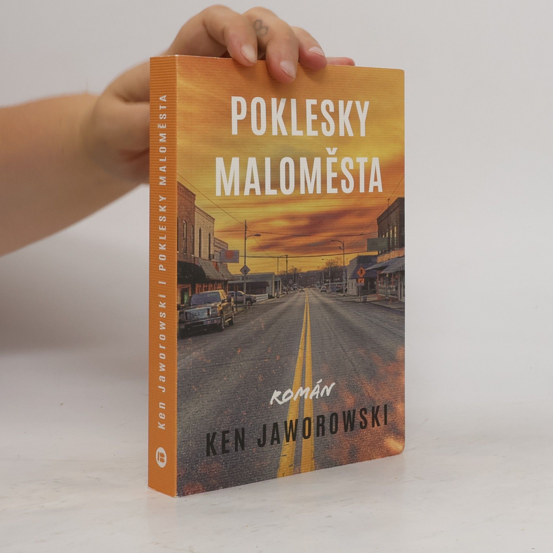 Ken Jaworowski Poklesky maloměsta