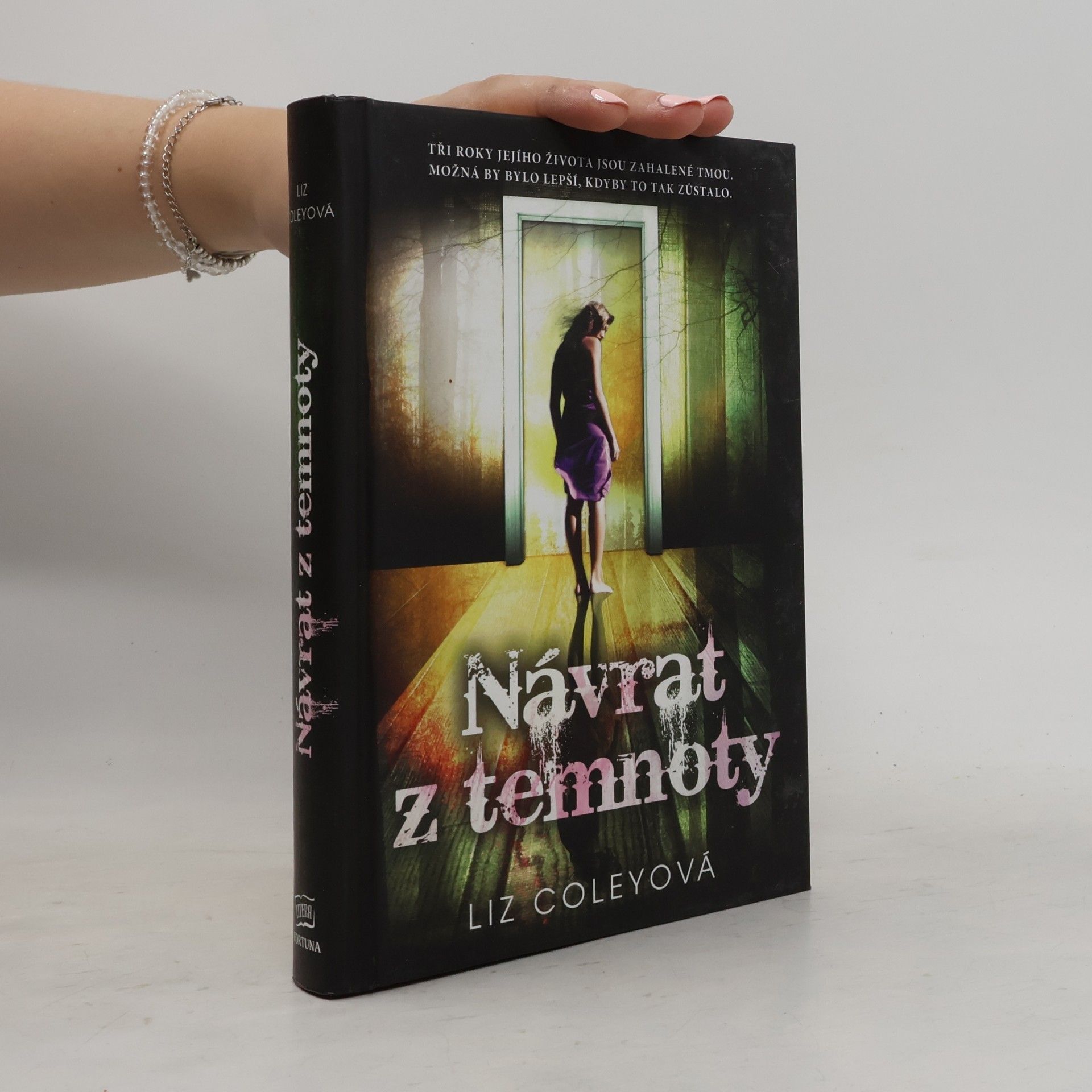 Liz Coley Návrat z temnoty