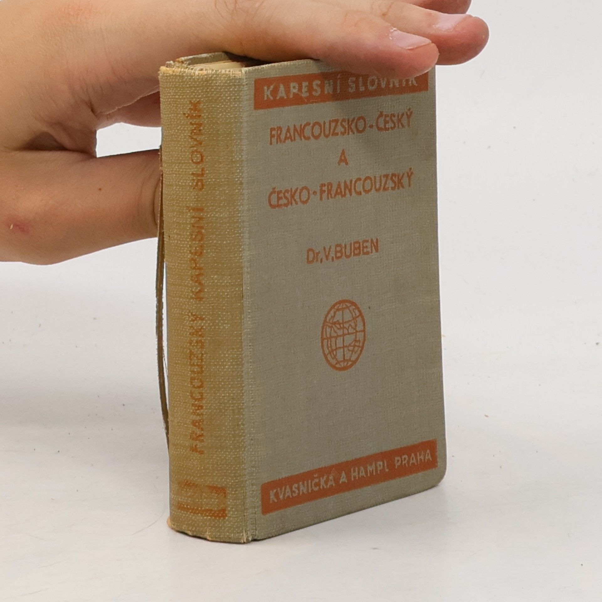 Kapesní slovník francouzsko-český a česko-francouzský
