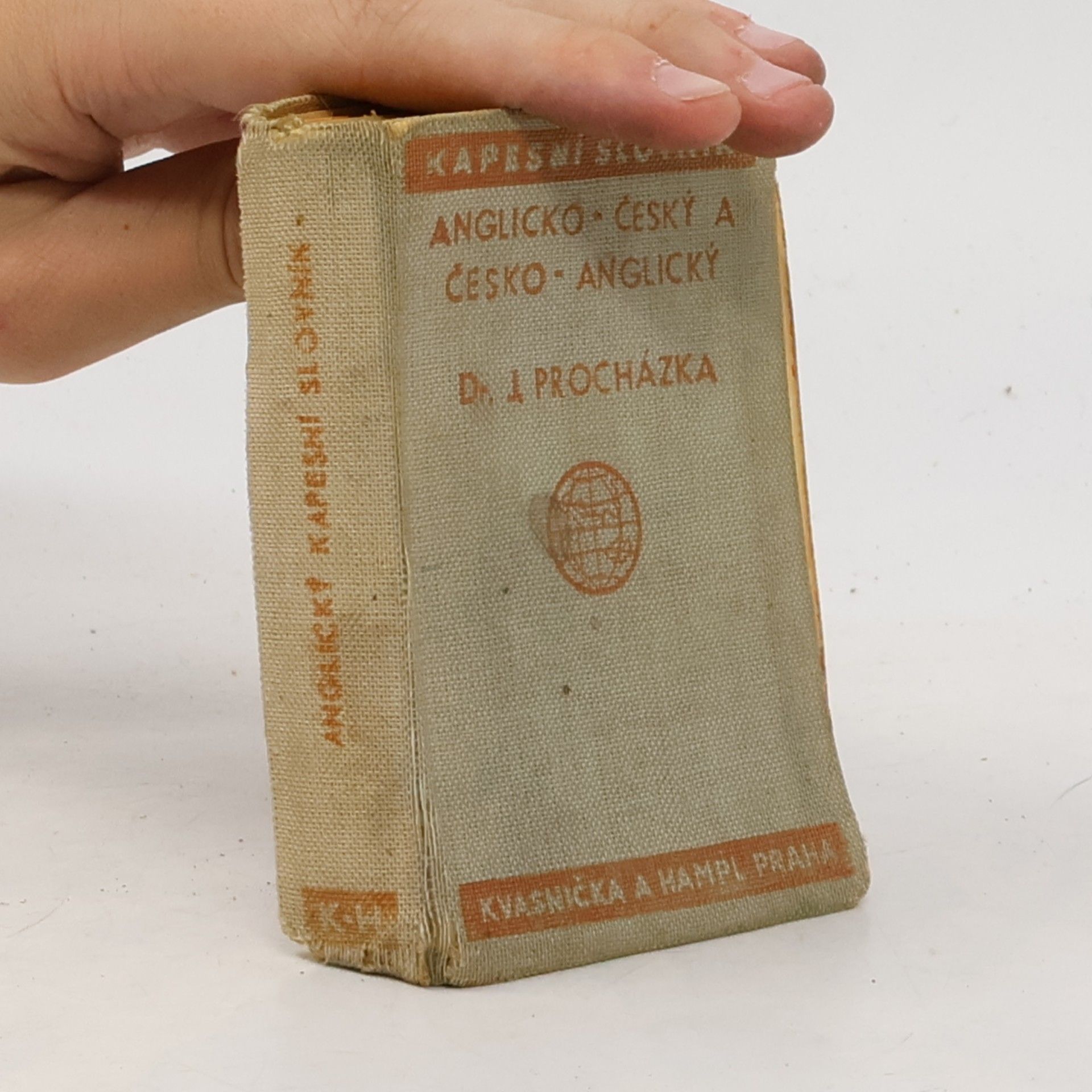 Kapesní slovník, anglicko-český, česko-anglický