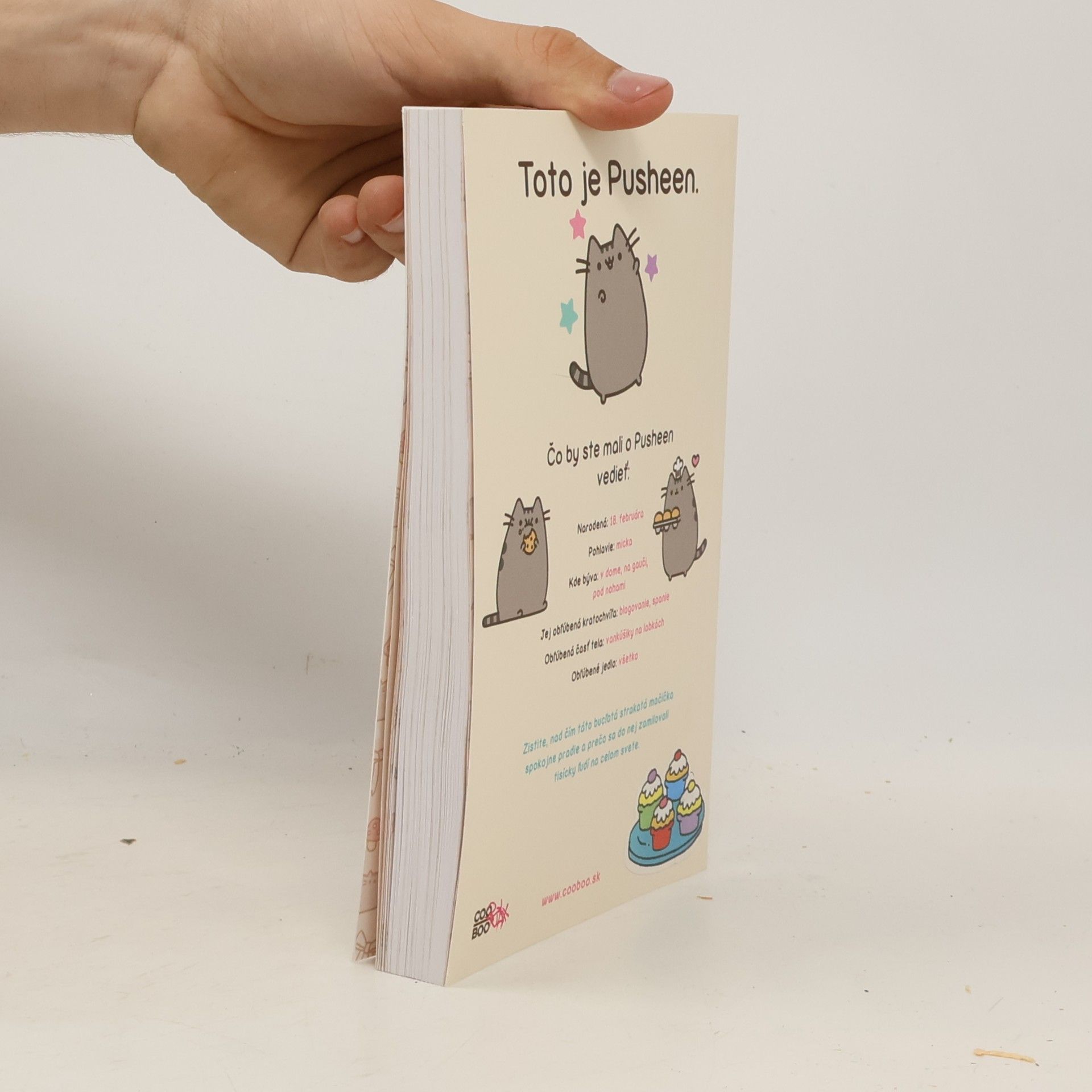 Claire Belton Som mačička Pusheen