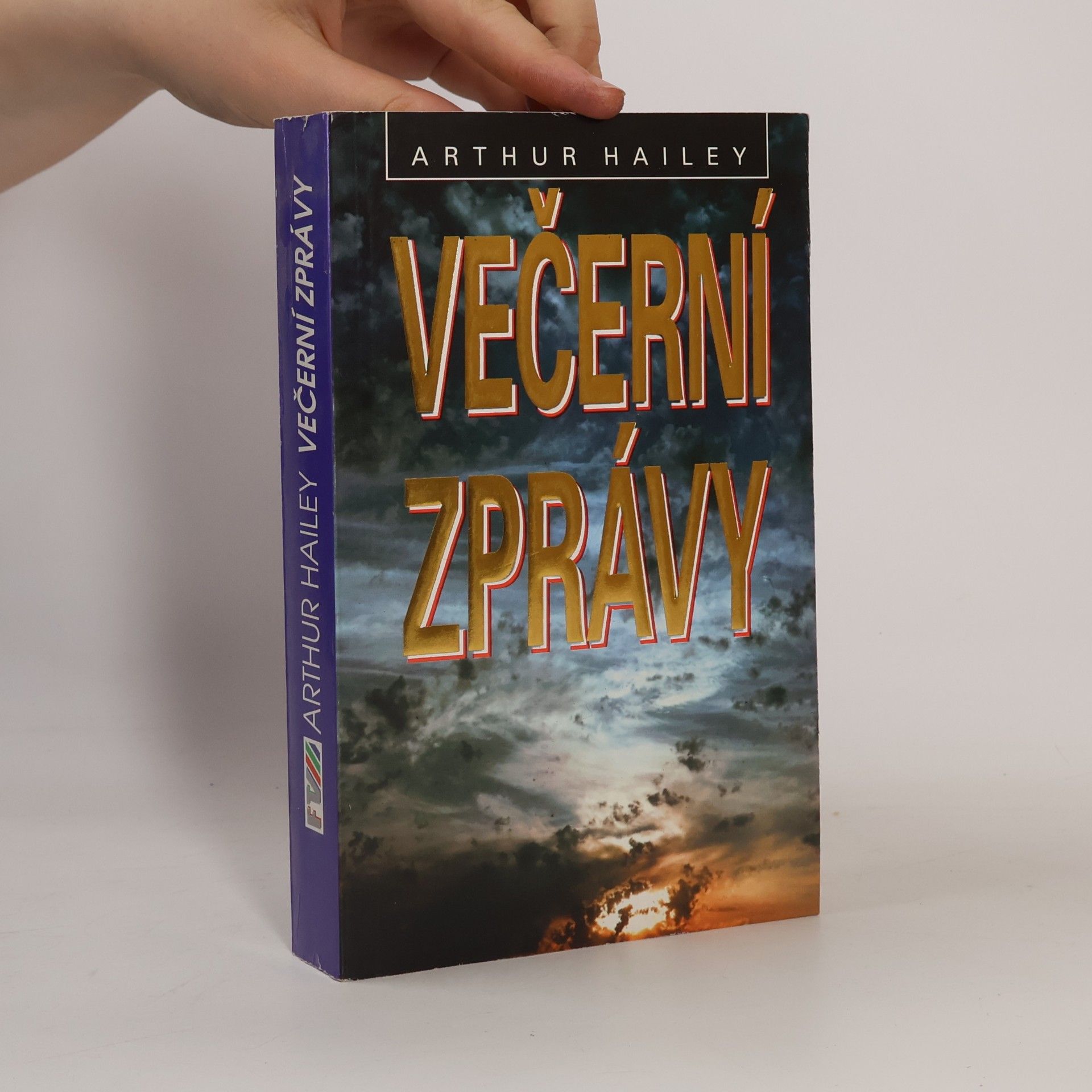 Arthur Hailey Večerní zprávy