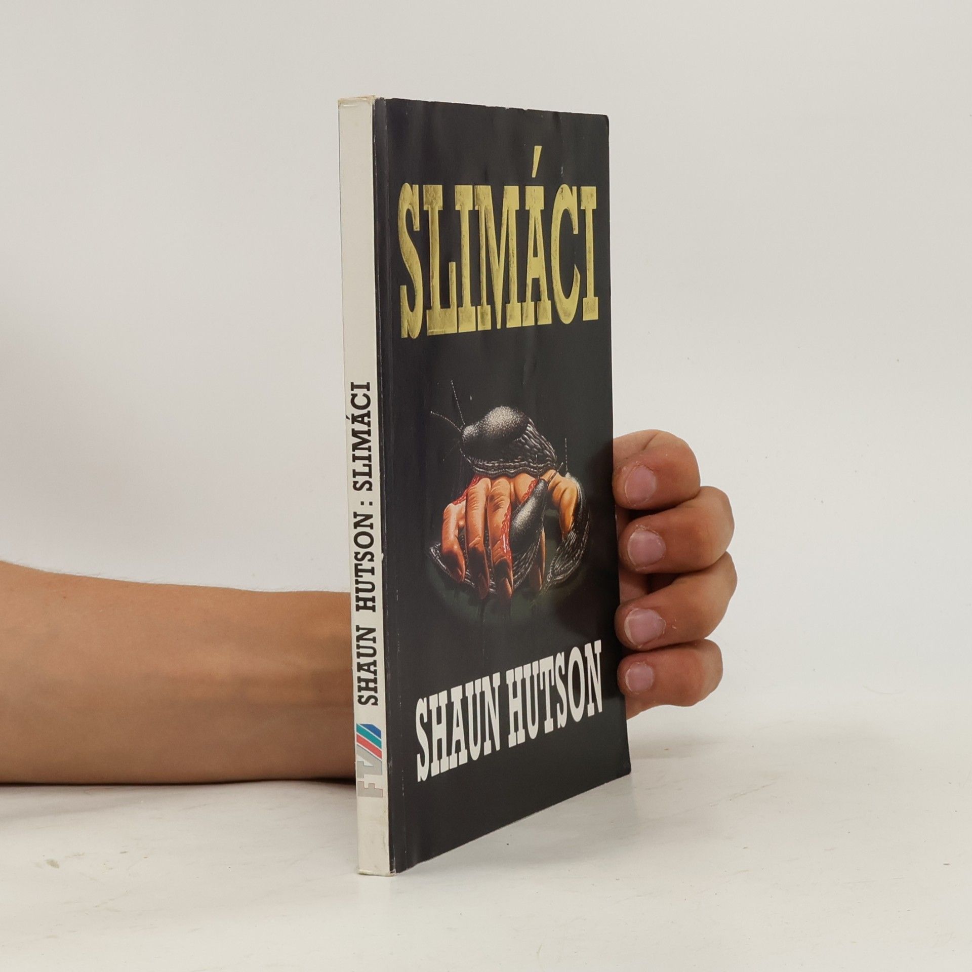 Shaun Hutson Slimáci