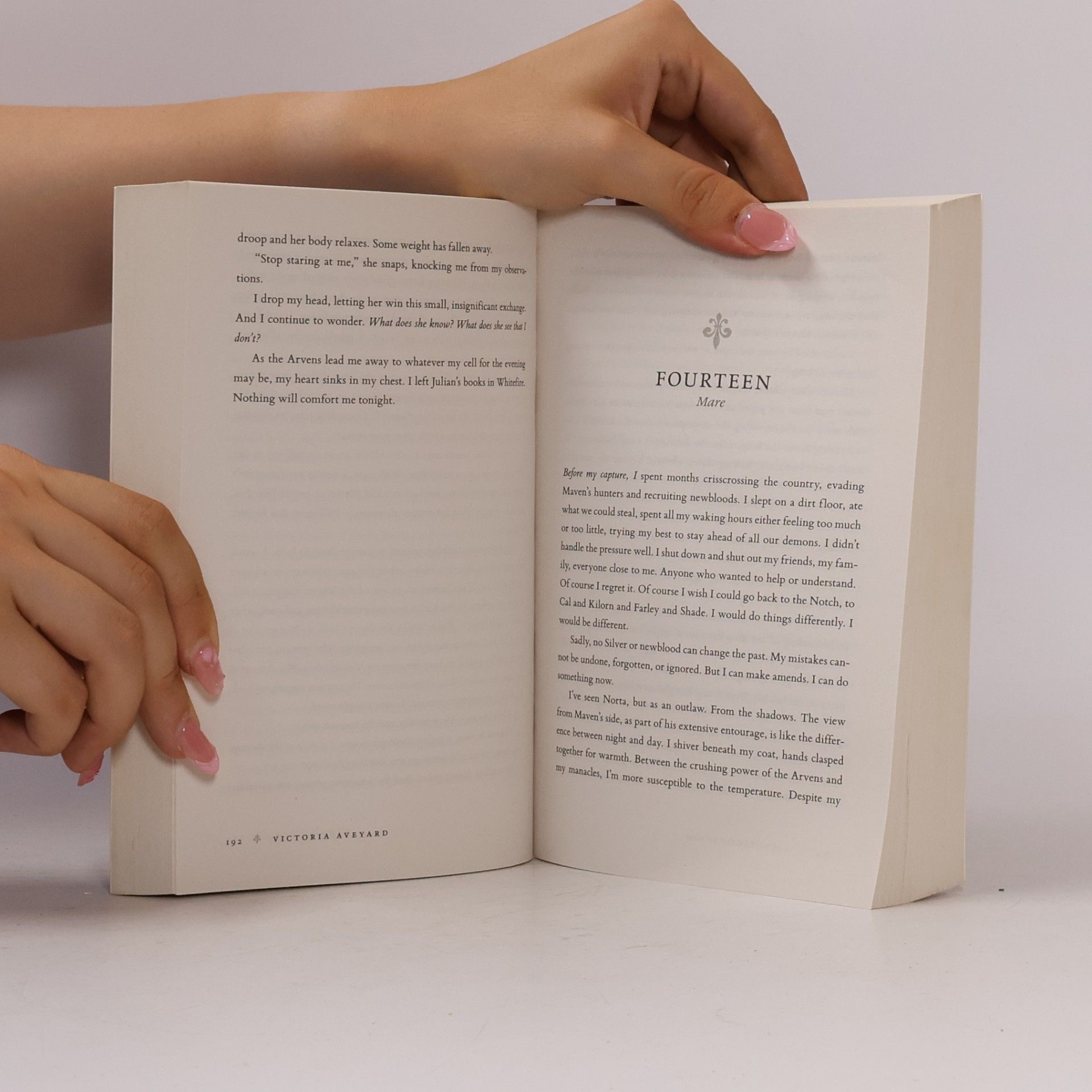 Victoria Aveyard King's Cage