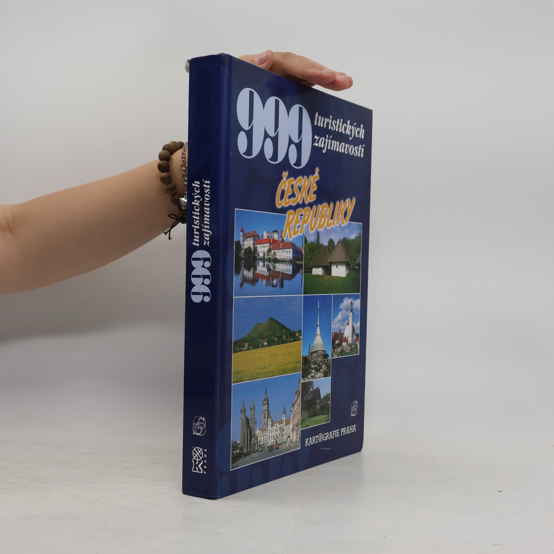 Petr David 999 turistických zajímavostí České republiky