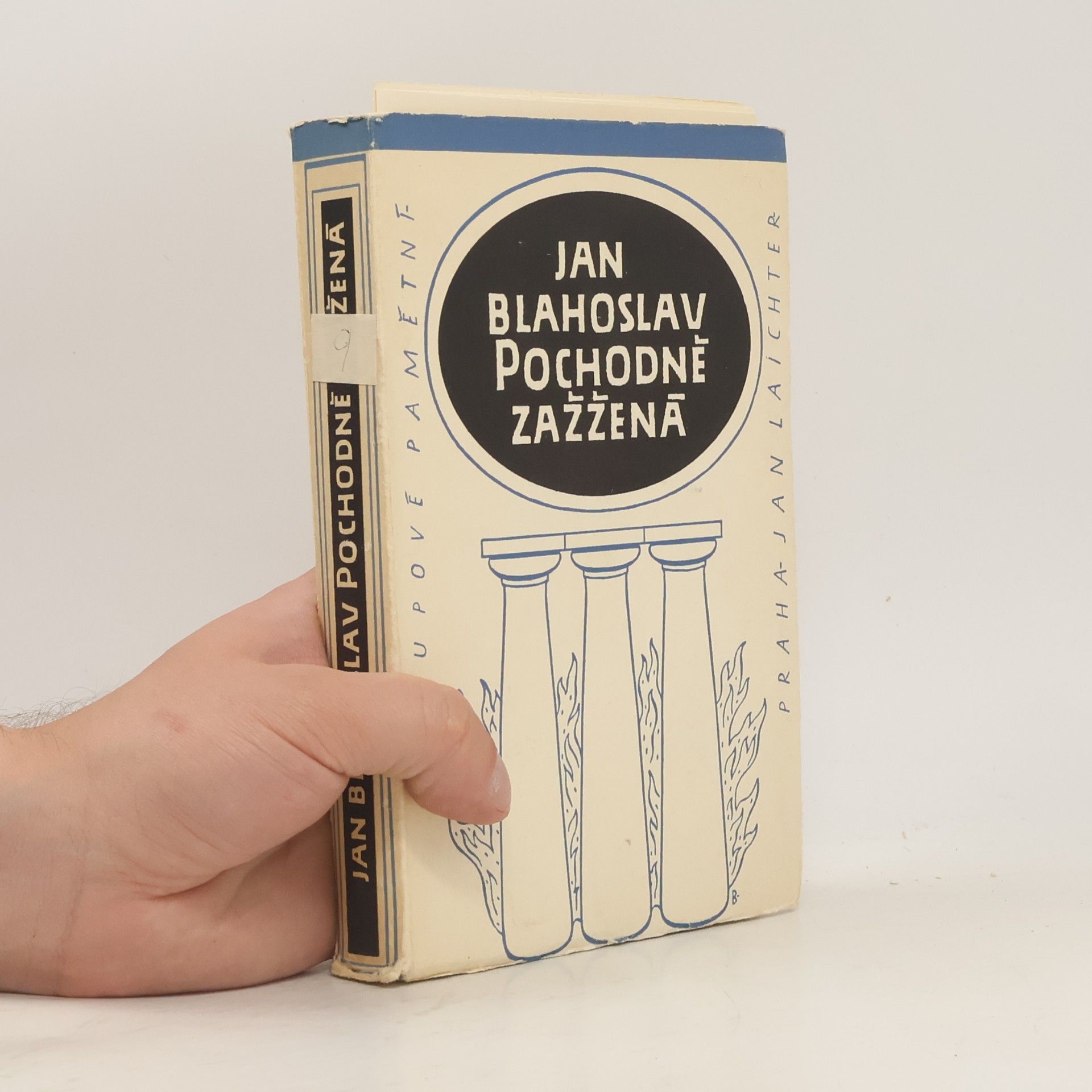Pochodně zažžená