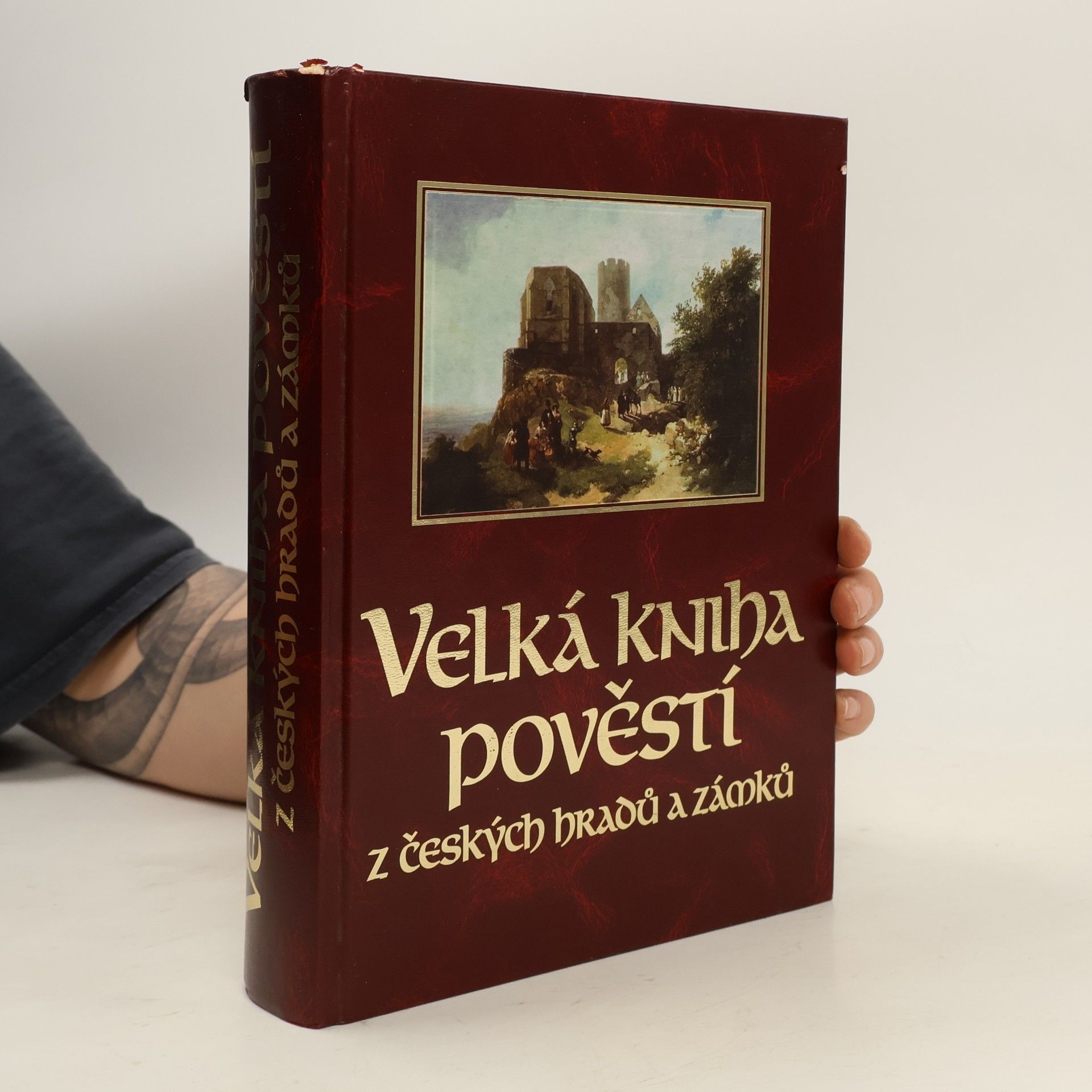 Naďa Moyzesová Velká kniha pověstí z českých hradů a zámků
