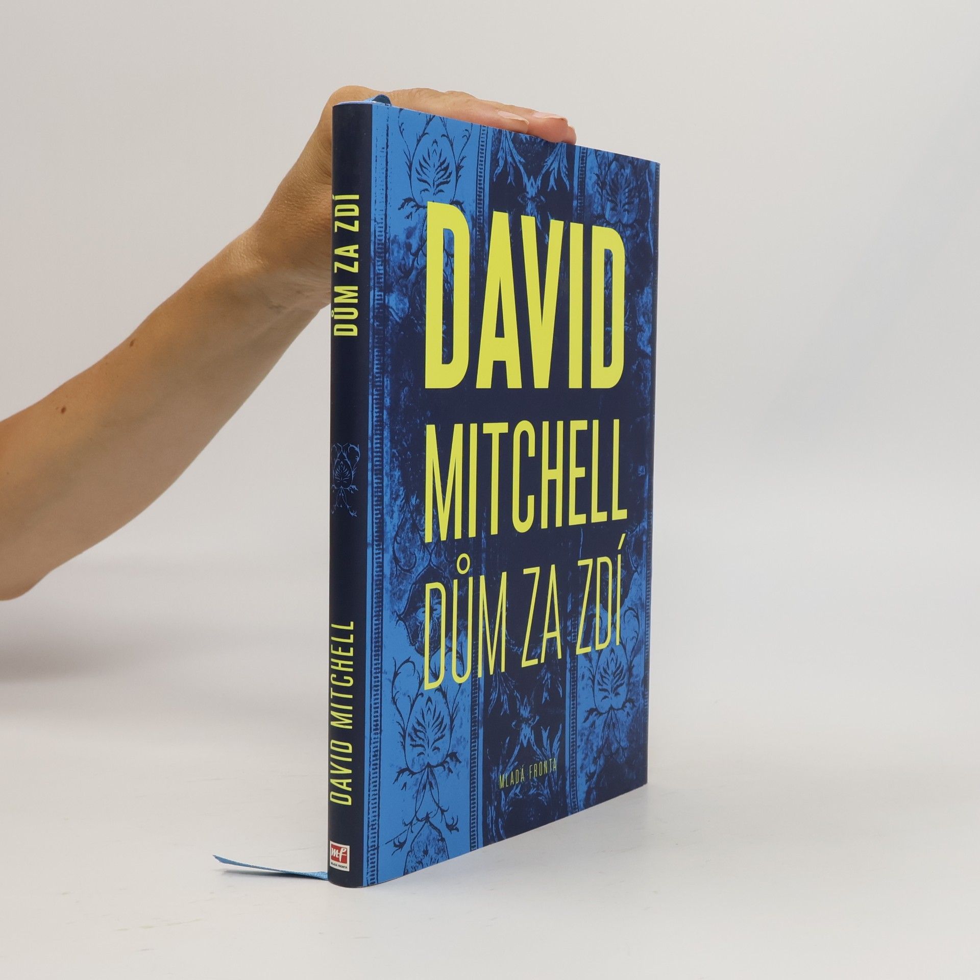 David Mitchell Dům za zdí