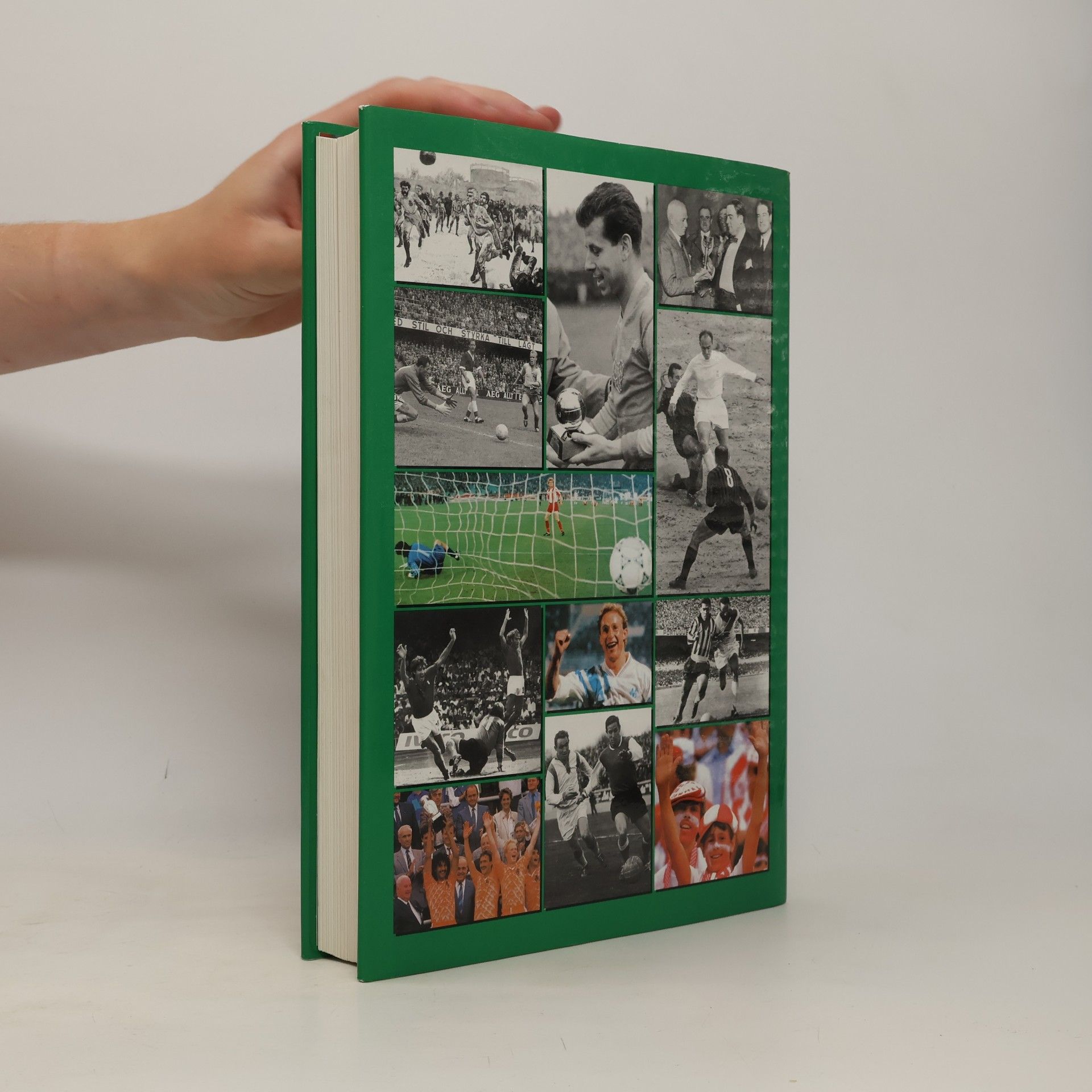 Milan Macho Fotbal. Vášeň 20. století