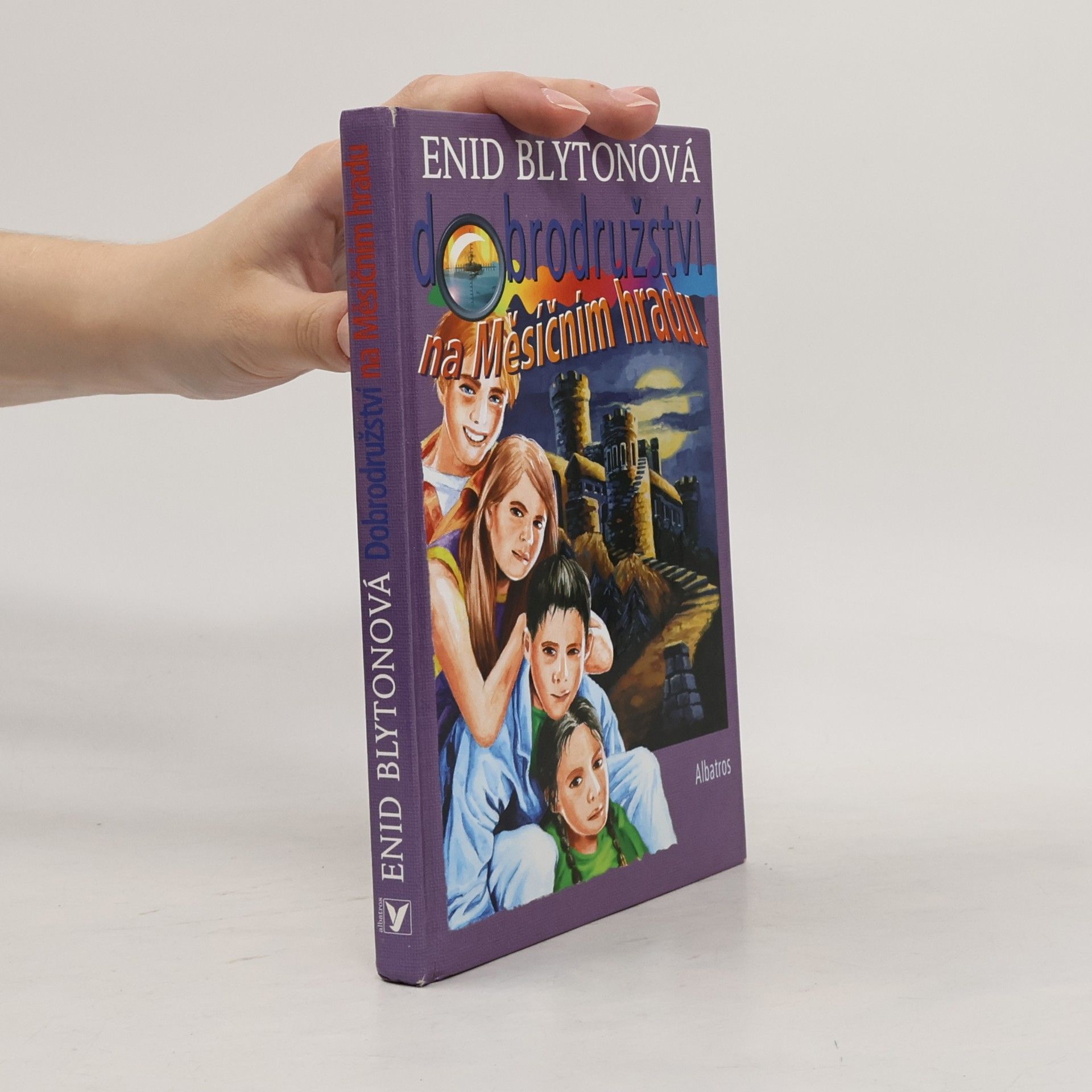 Enid Blyton Dobrodružství na Měsíčním hradu