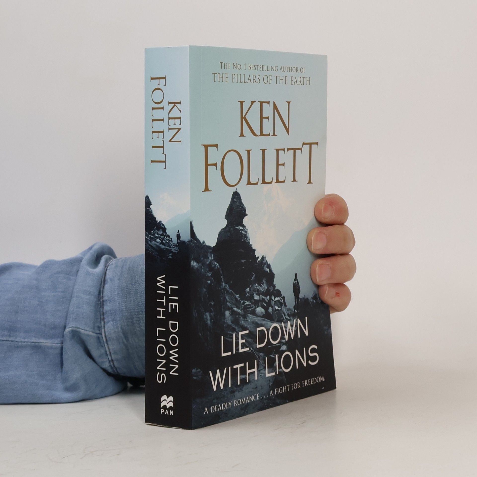 Ken Follett Lie Down With Lions