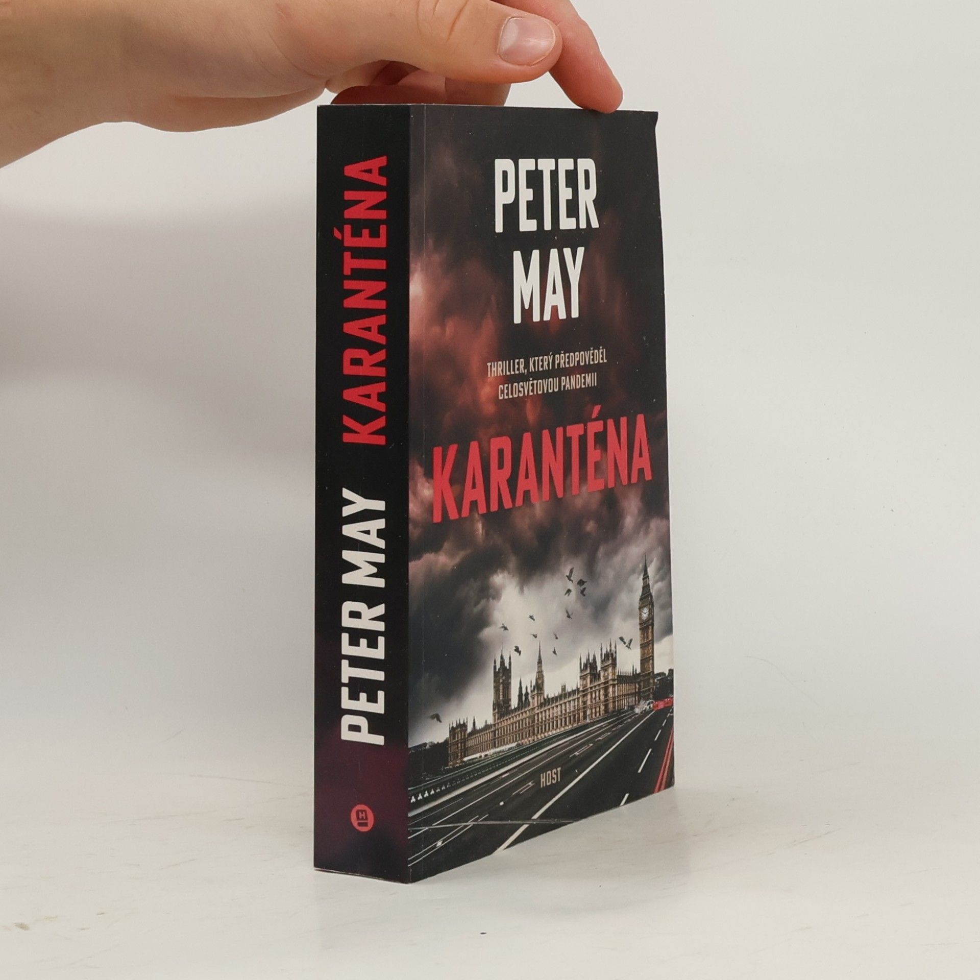 Peter May Karanténa