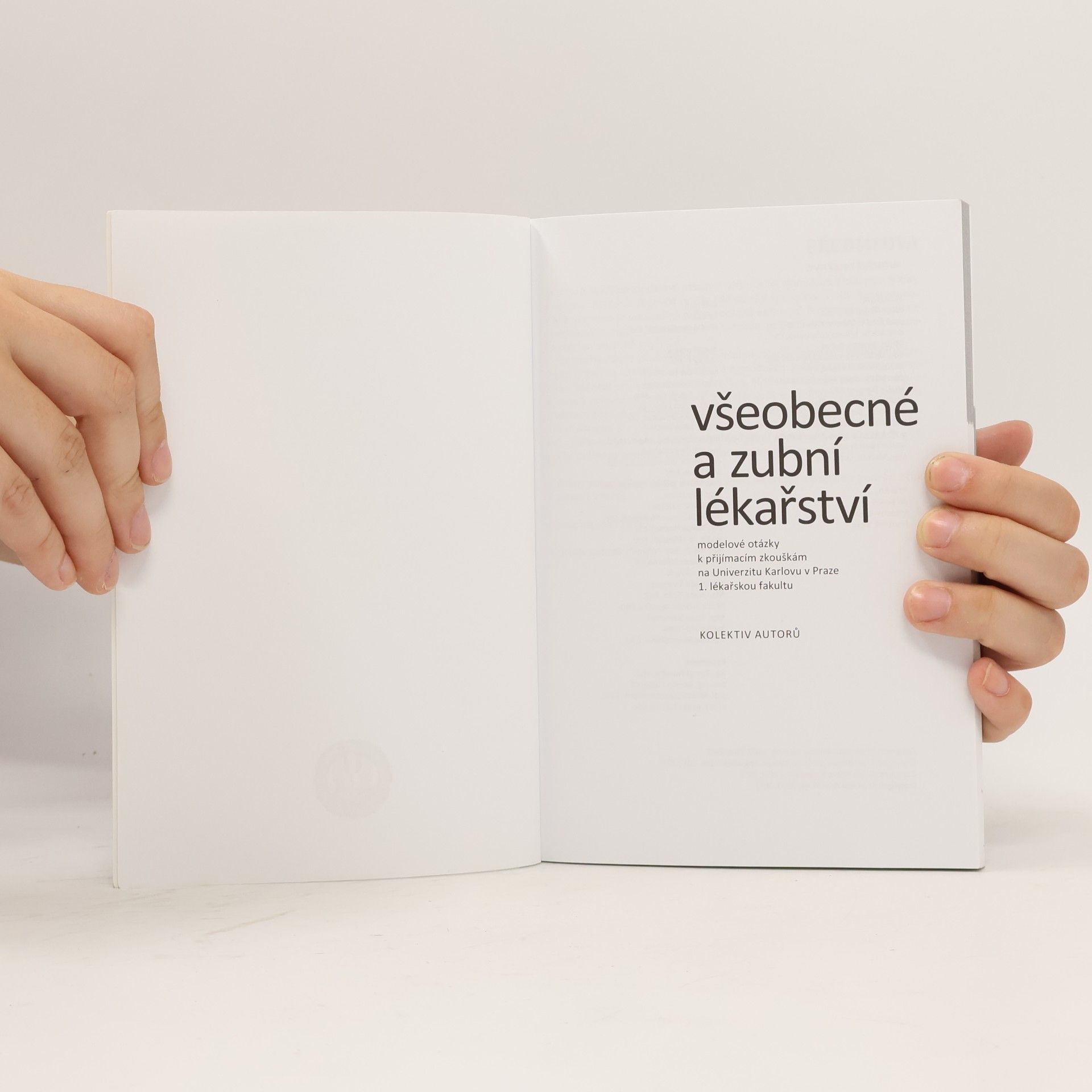 Auteurscollectief Všeobecné a zubní lékařství