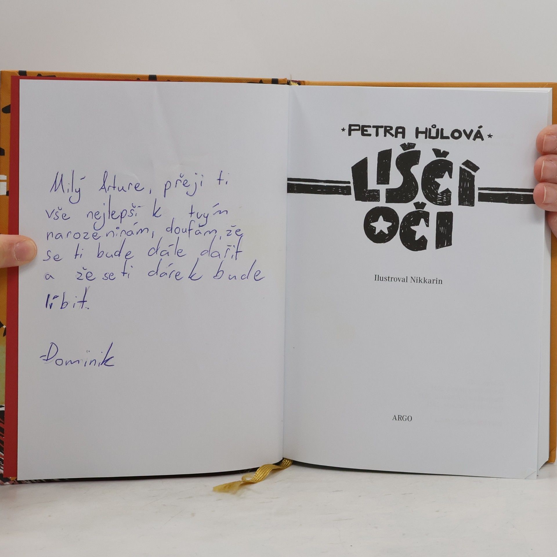 Petra Hůlová Liščí oči