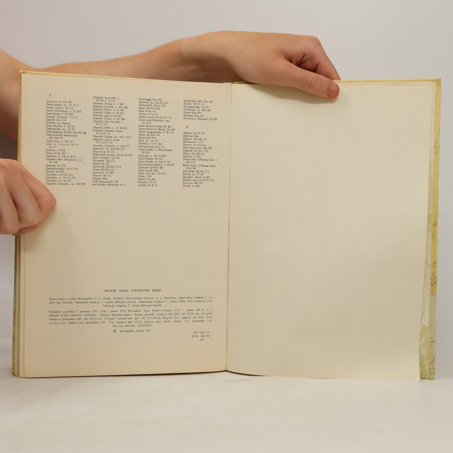 Kolektiv autorů Školní atlas světových dějin