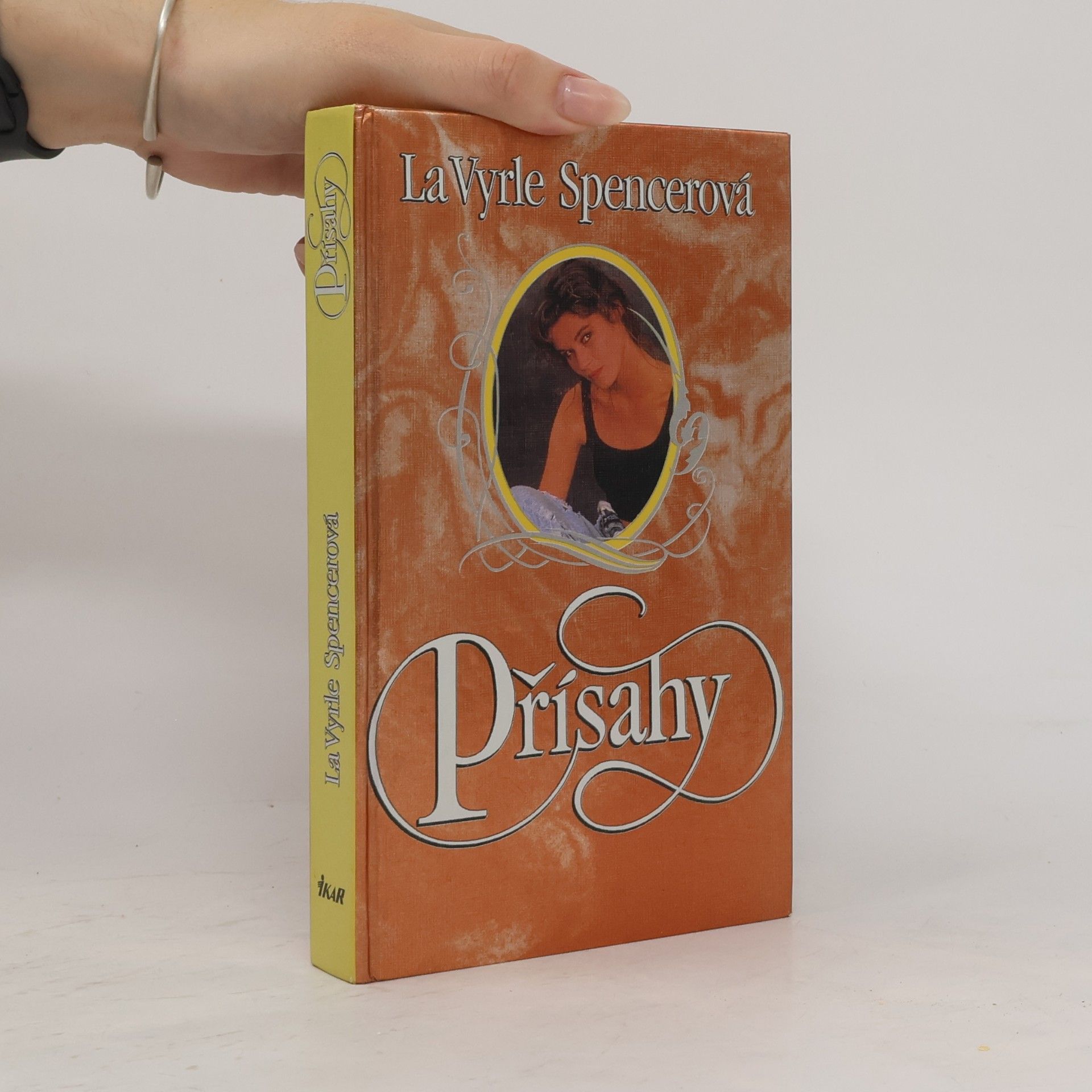 La Vyrle Spencerová Přísahy