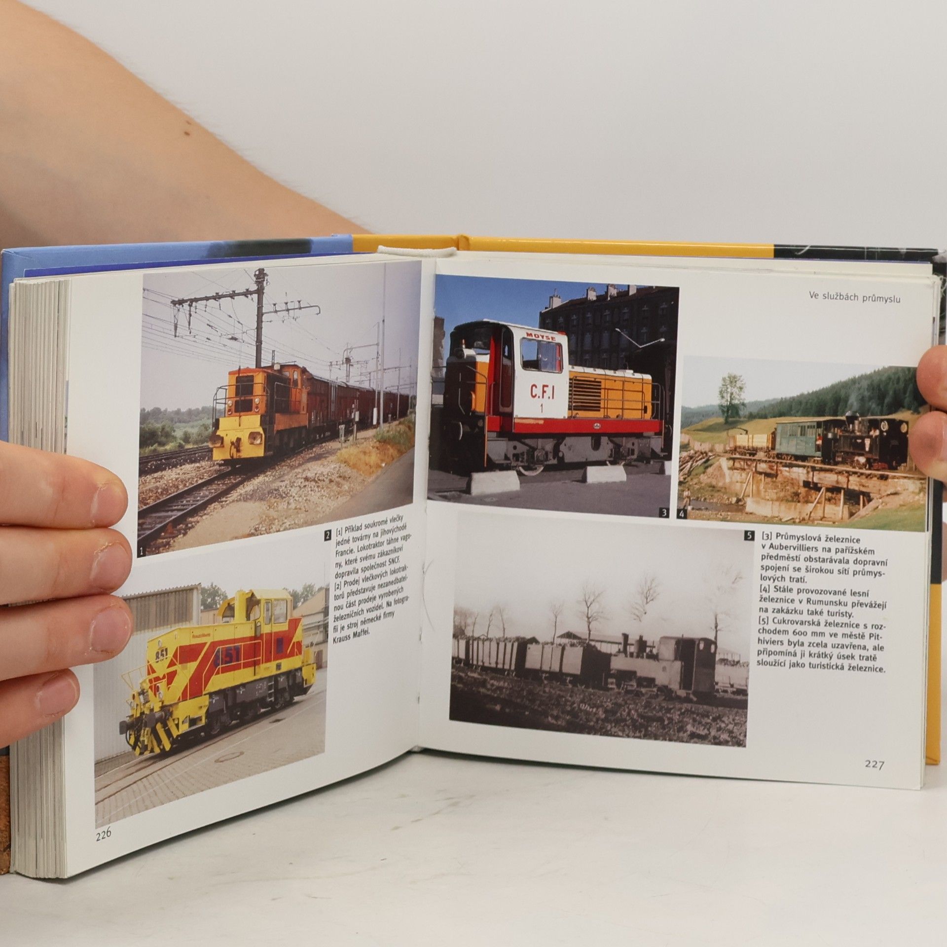 Marie Kloučková Vlaky : 1001 fotografií