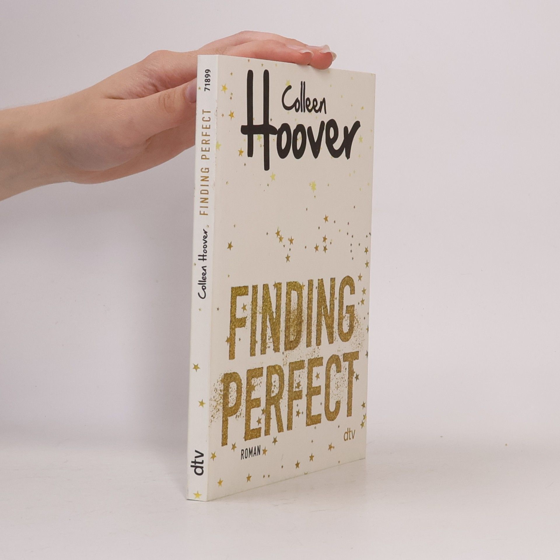 Colleen Hoover Finding perfect