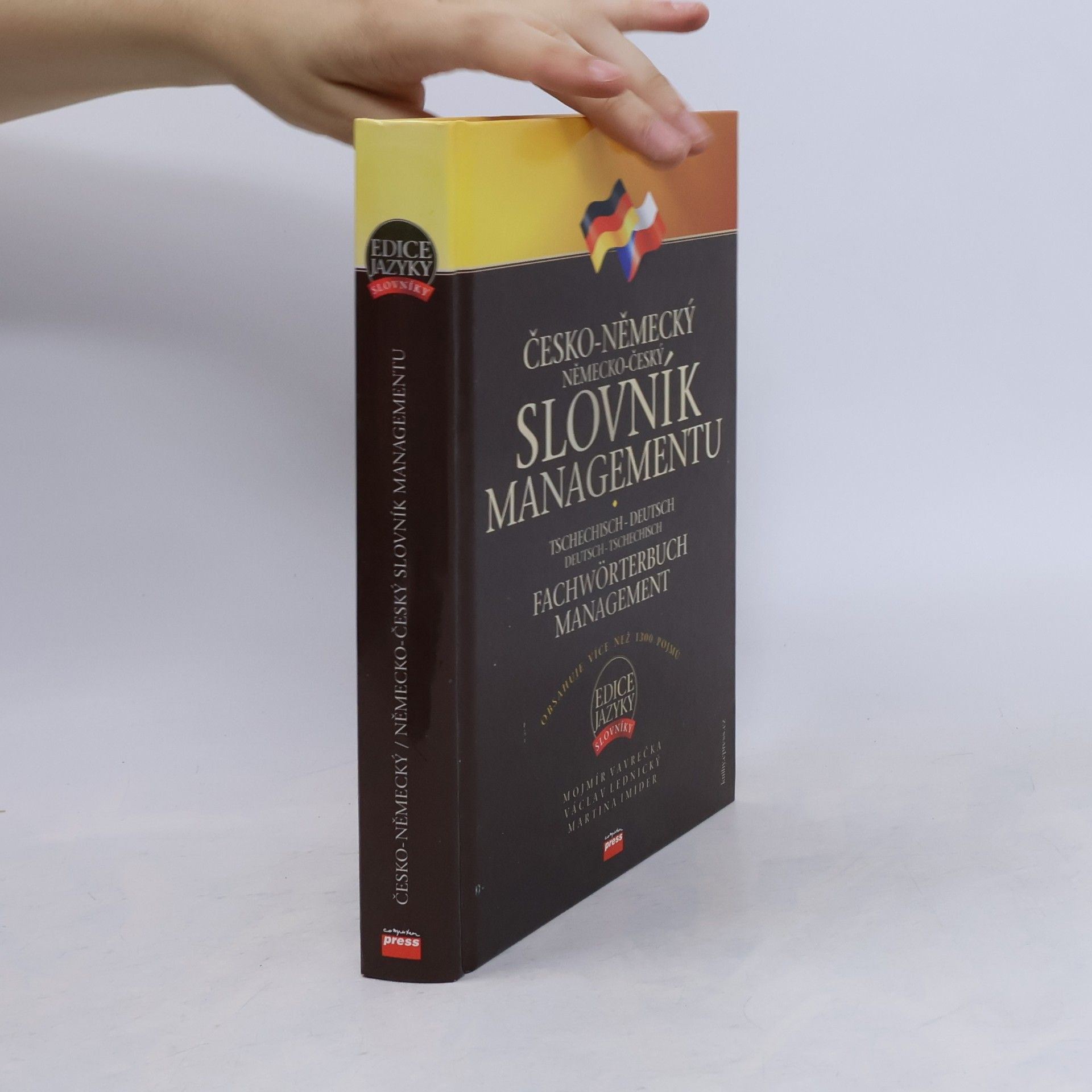 Česko-německý, německo-český slovník managementu