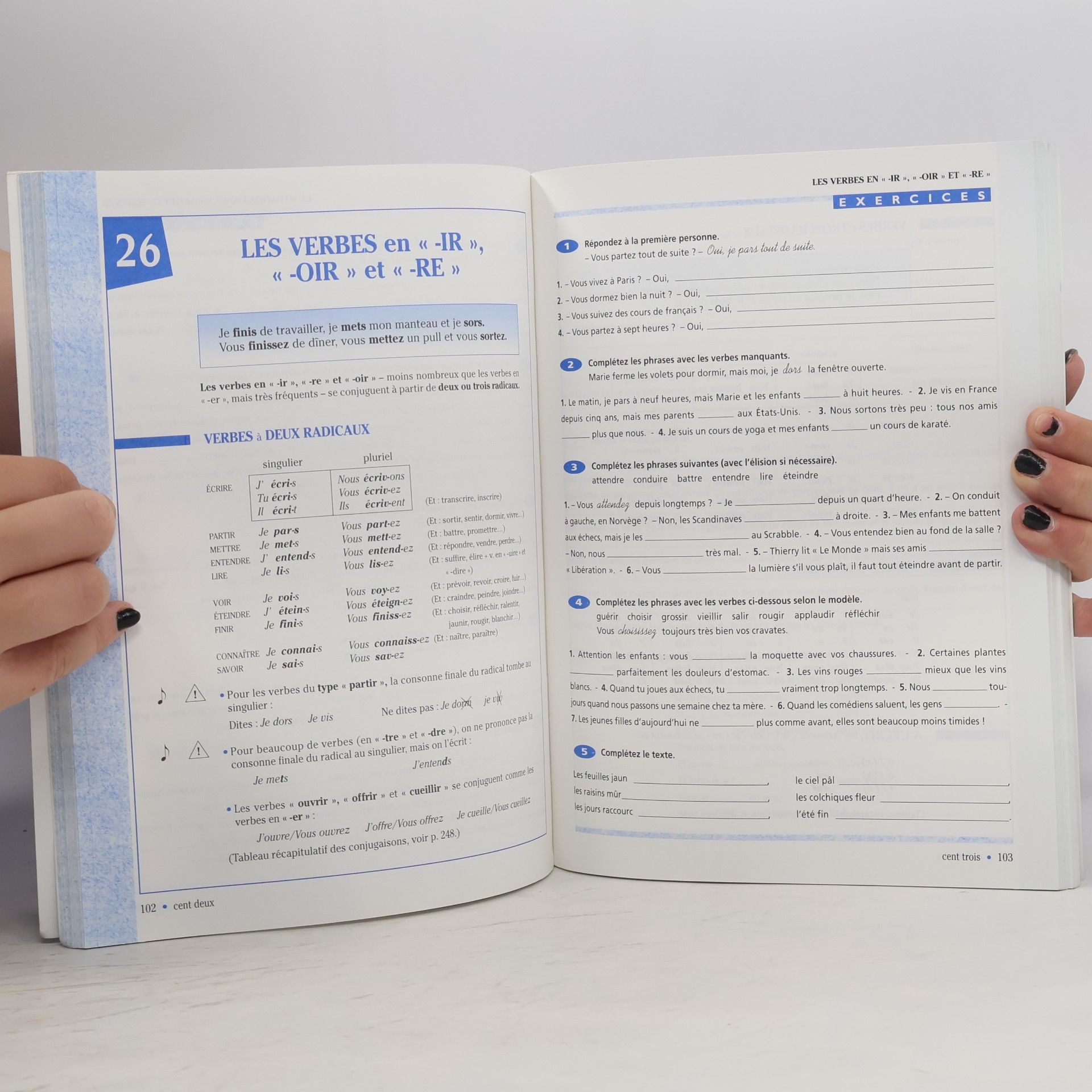 Maïa Grégoire Grammaire Progressive du Français. Niveau intermédiaire