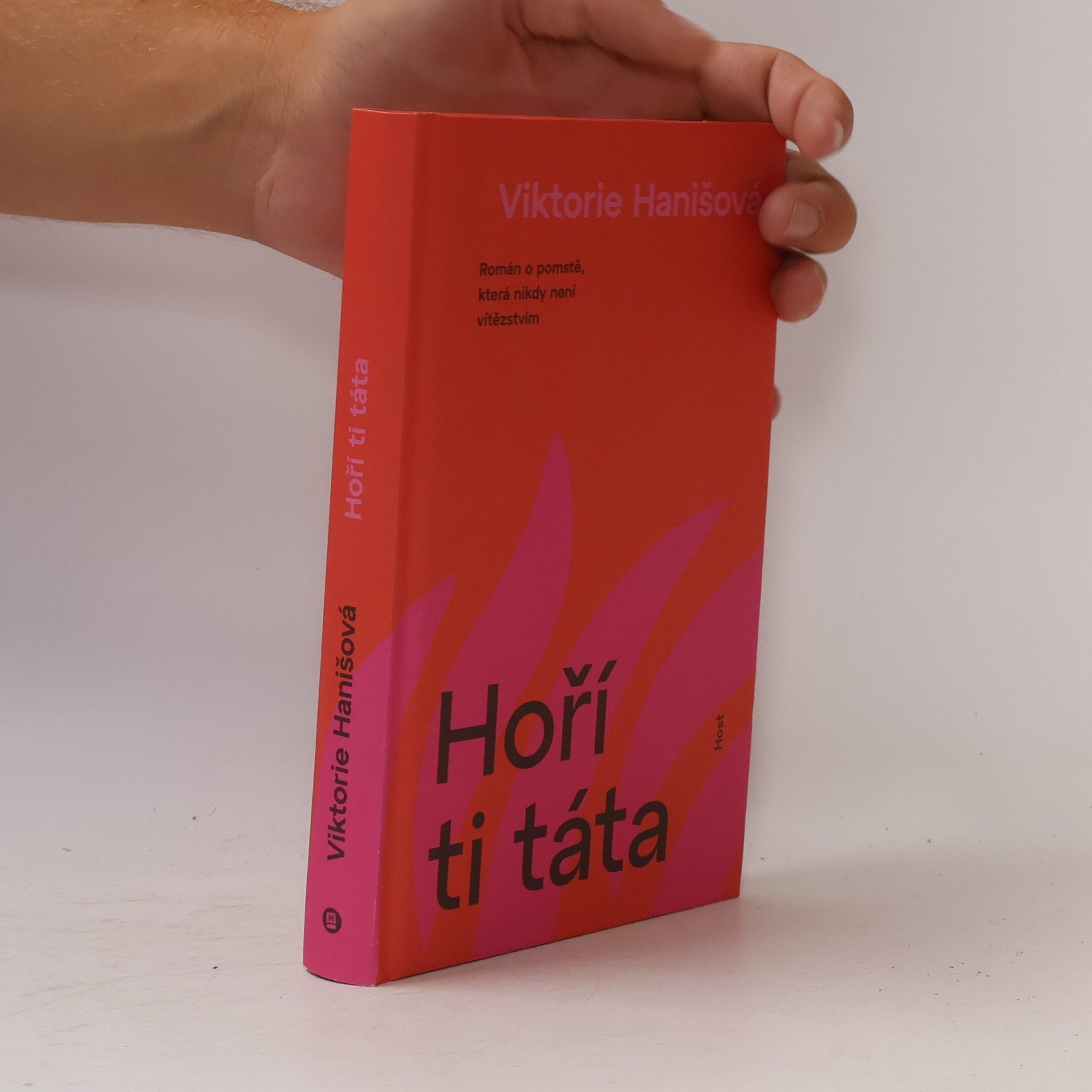 Viktorie Hanišová Hoří ti táta