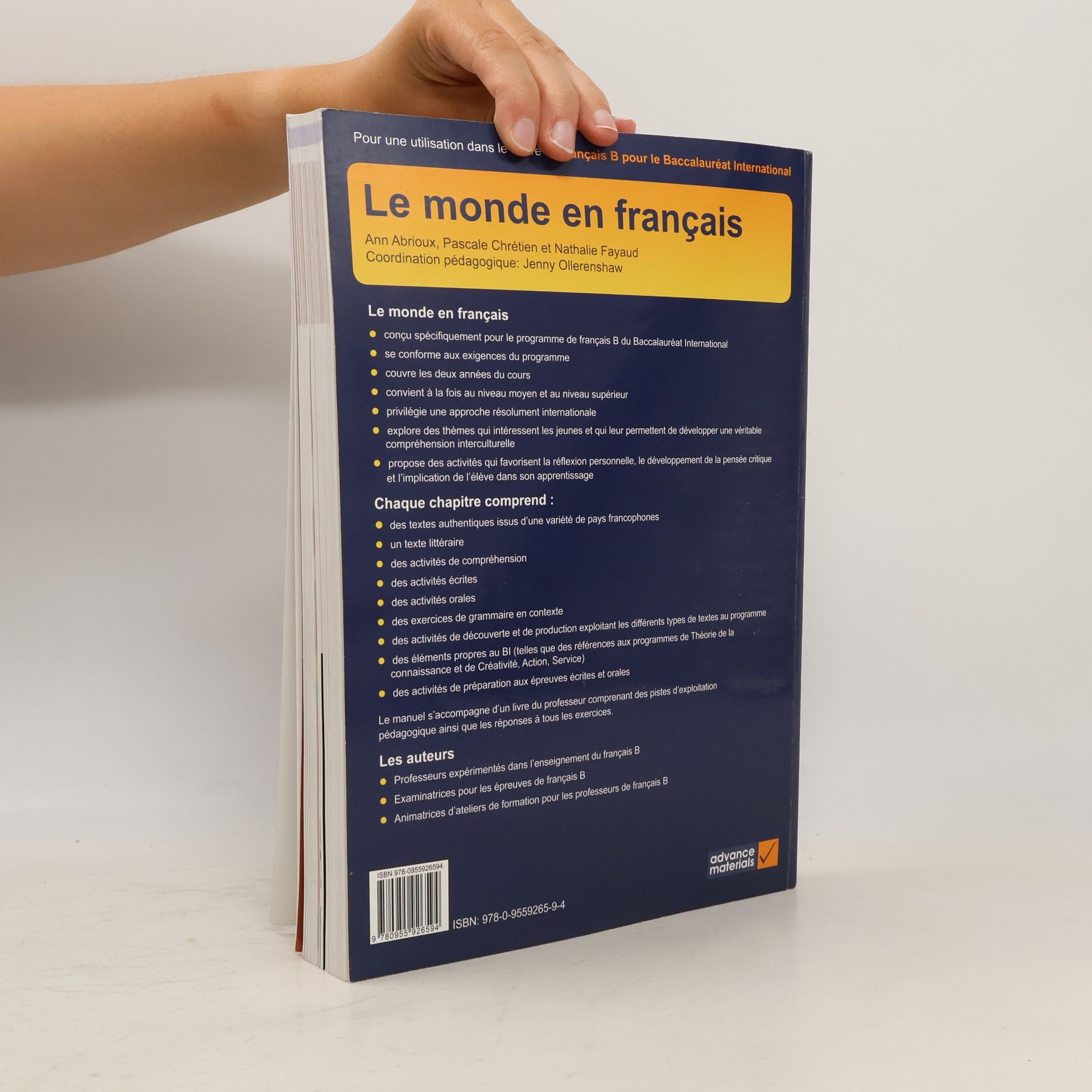 Ann Abrioux Le monde en français Student's Book