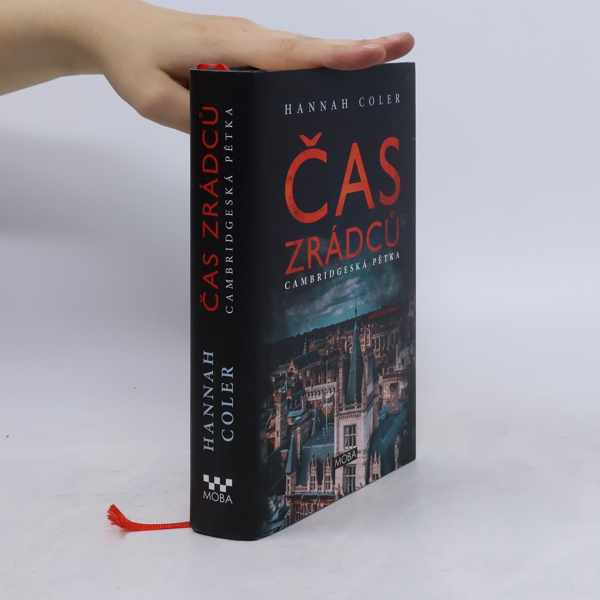 Hannah Coler Čas zrádců: Cambridgeská pětka