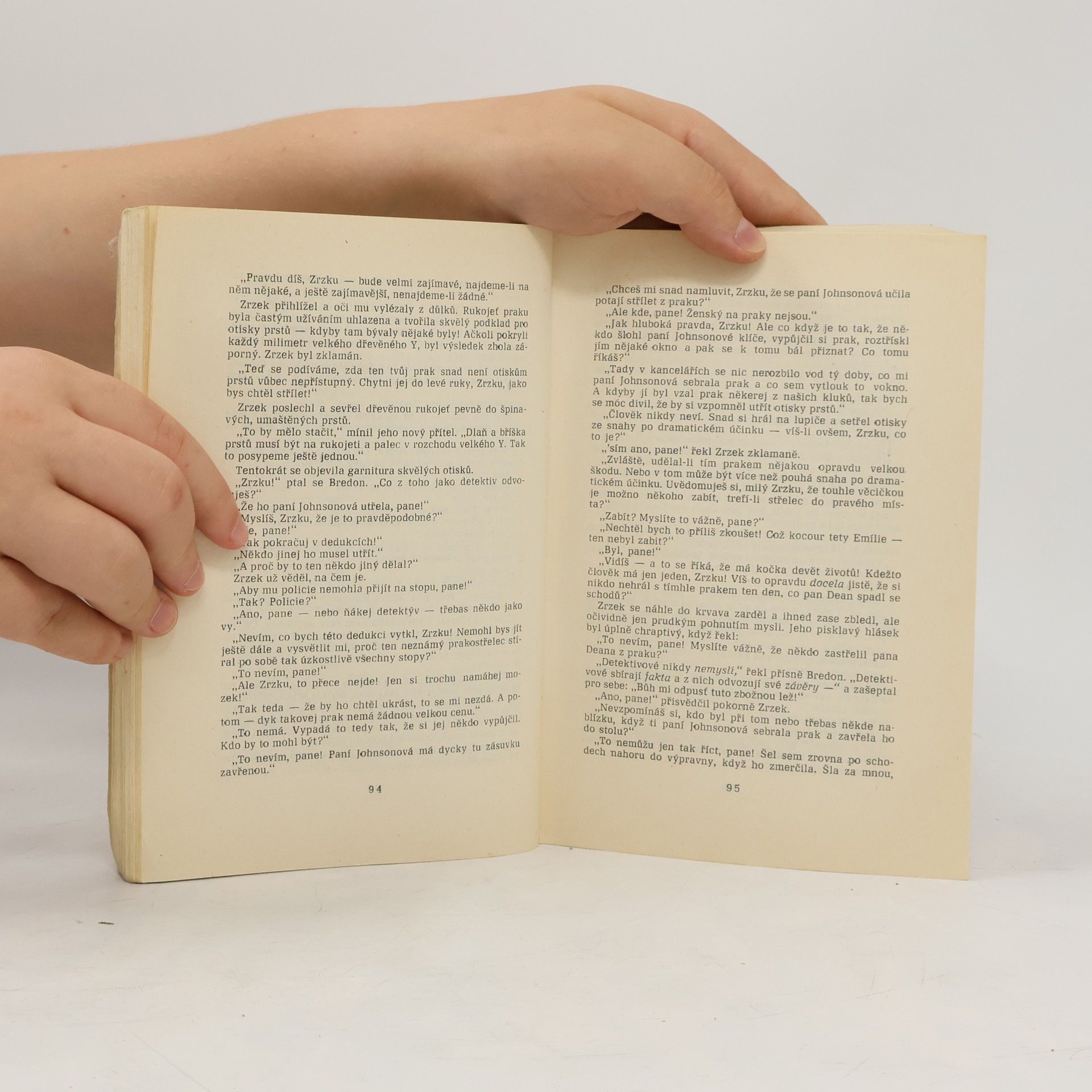 Dorothy L. Sayers Vražda potřebuje reklamu