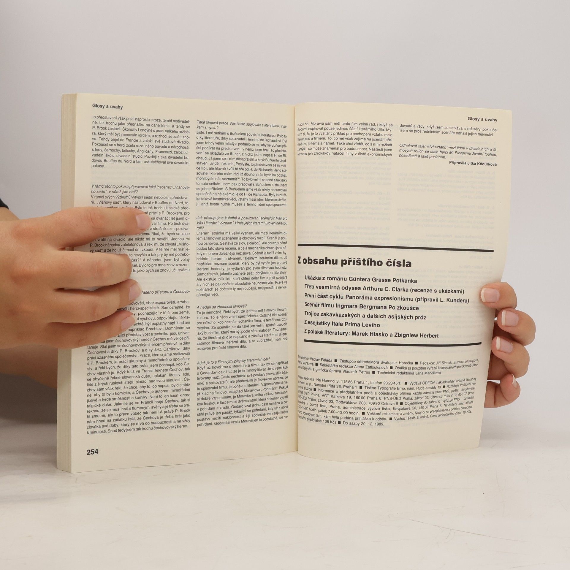 Autorenkollektiv Světová literatura 3/90