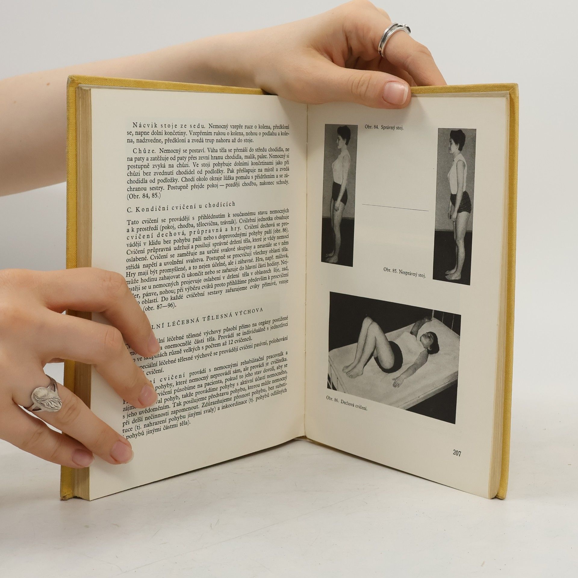 Marie Barešová Péče o nemocné. Učební text pro III. a IV. ročník středních zdravotnických škol