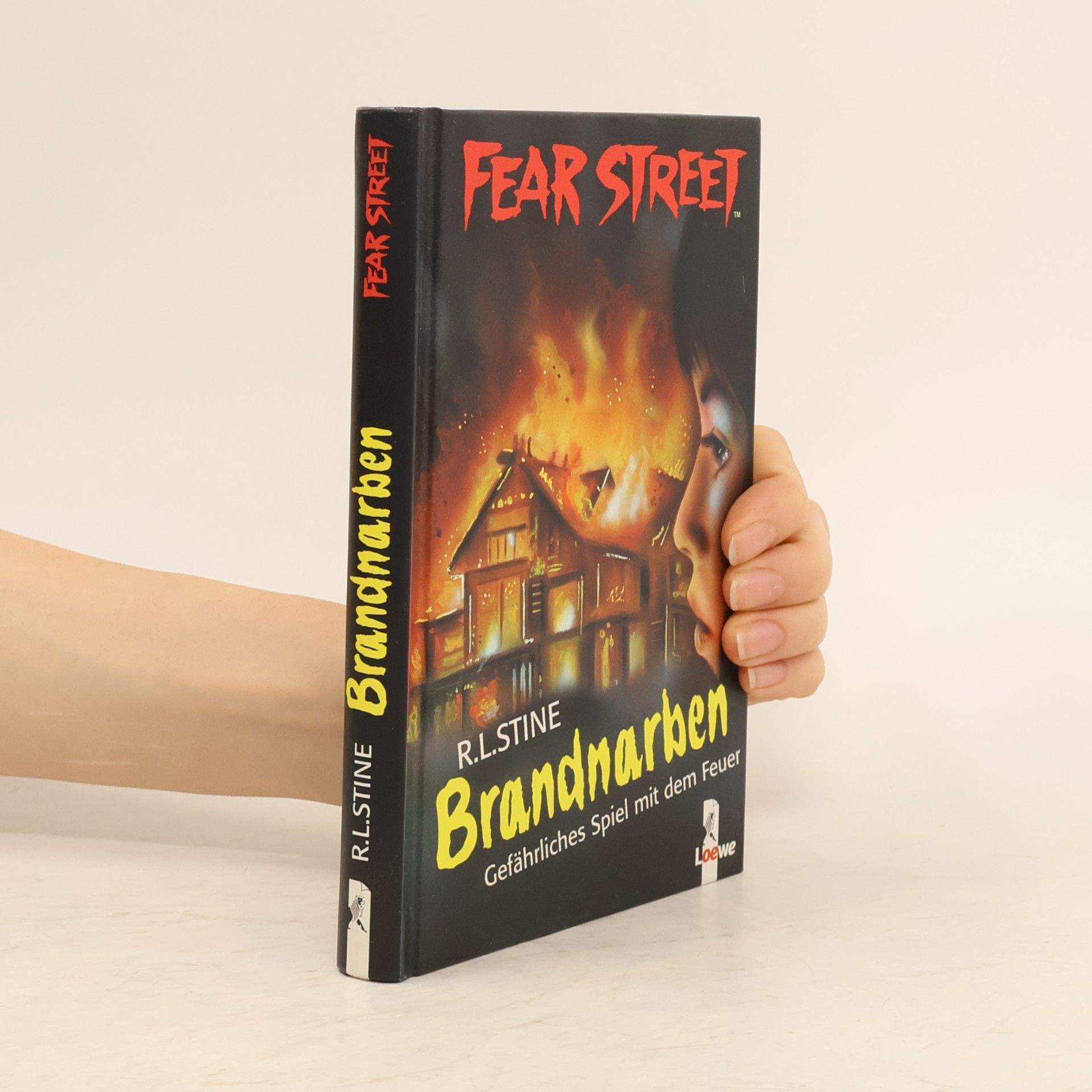 R. L. Stine Fear Street. Brandnarben. Gefährliches Spiel mit dem Feuer.